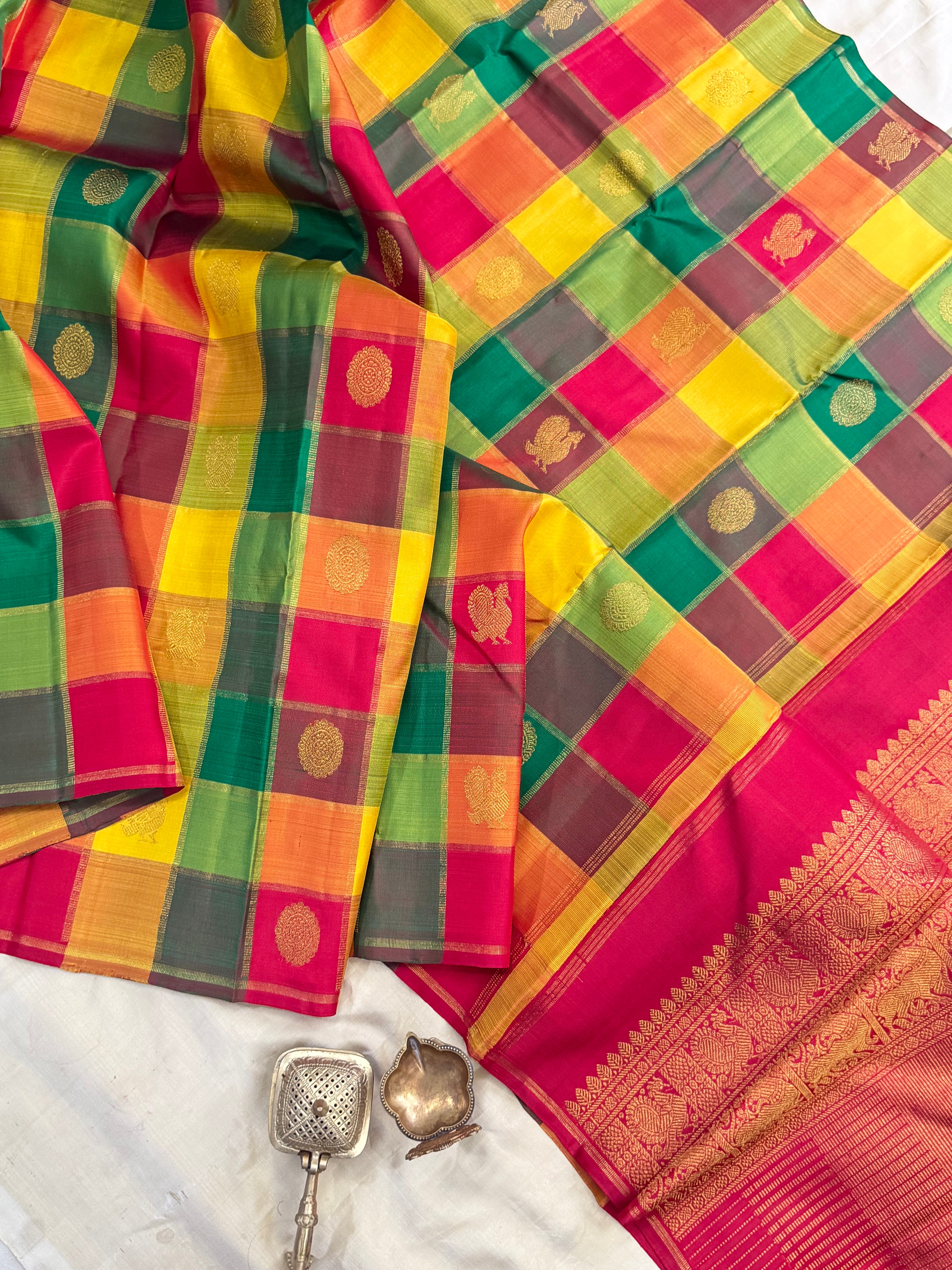 Paalum Pazhamum Kattam pure Zari Kanjipuram silk