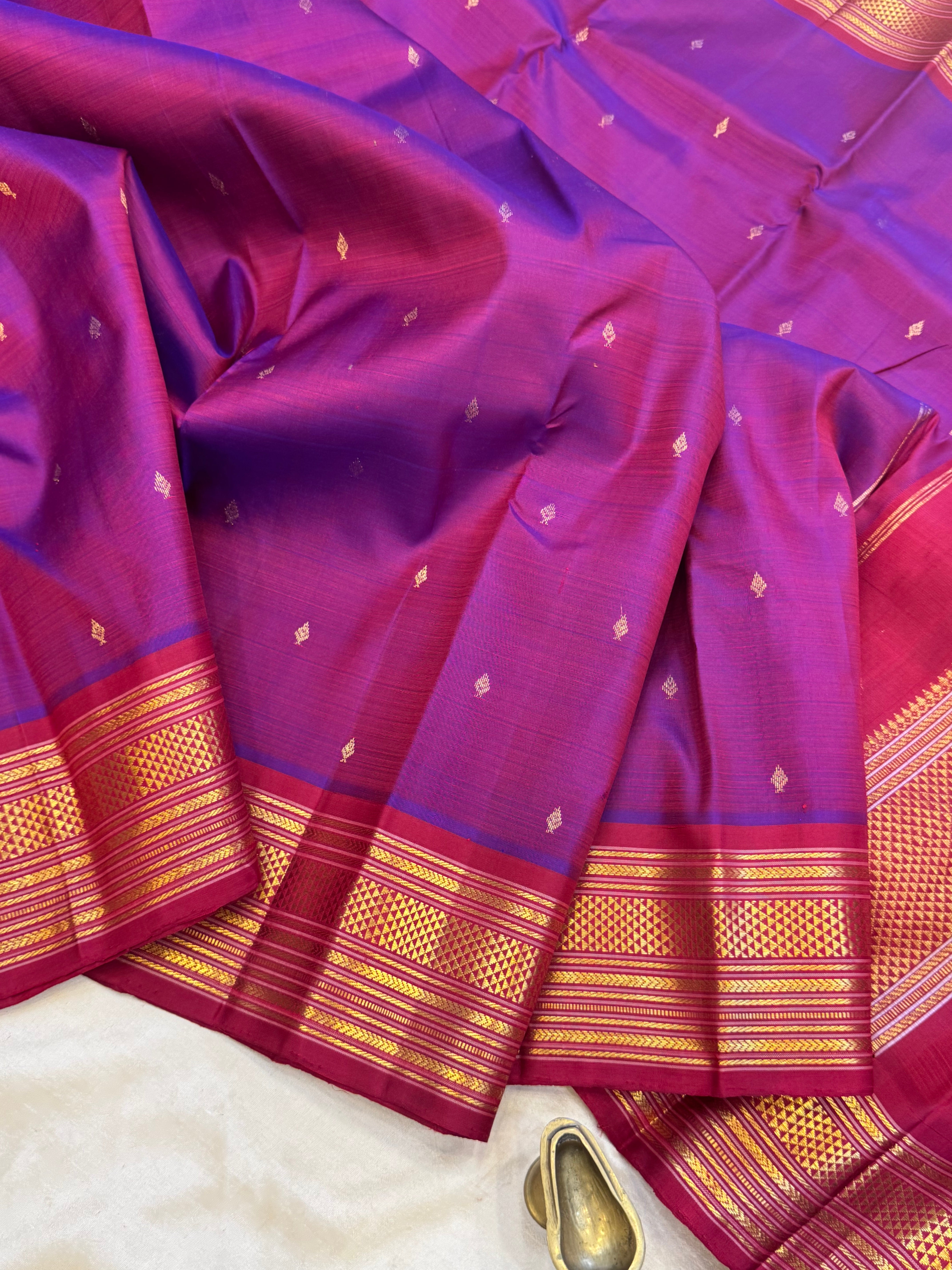 Krishnamegam and araku varisapet border/ Arani silk