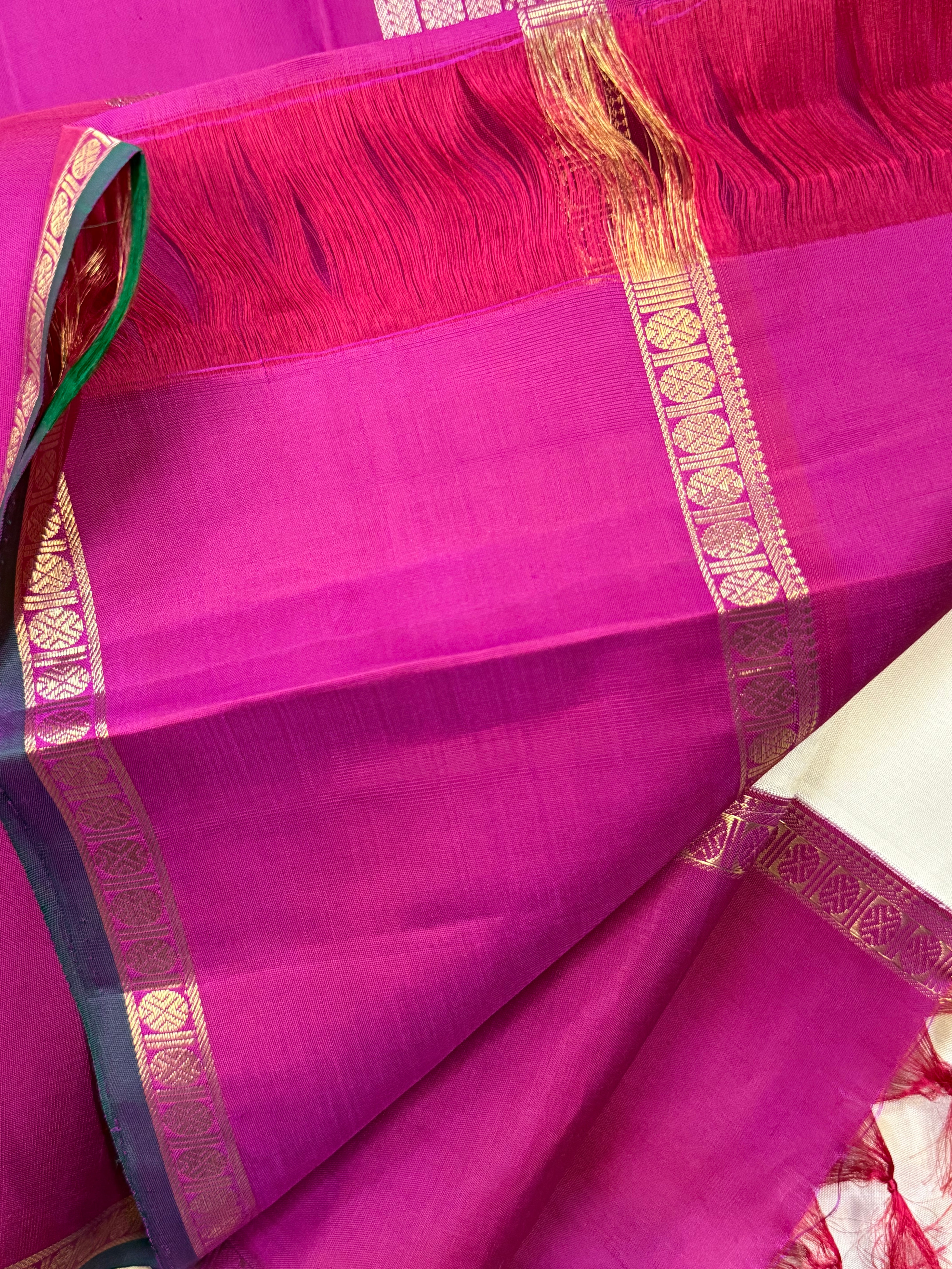 Offwhite and pink rettapet border kai korvai/ Kanjipuram silk