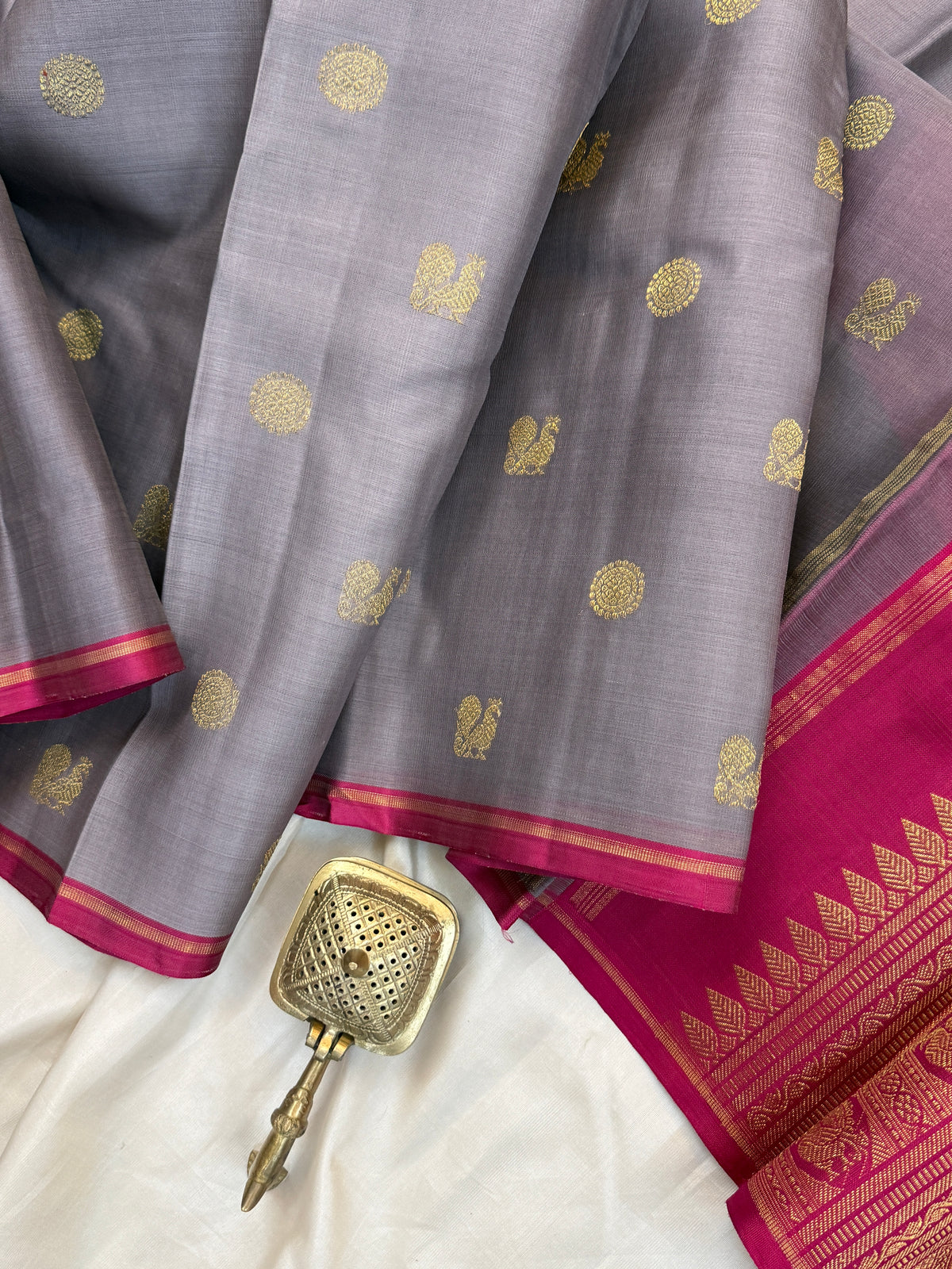 Organza / pure Zari Kanjipuram clsa12535