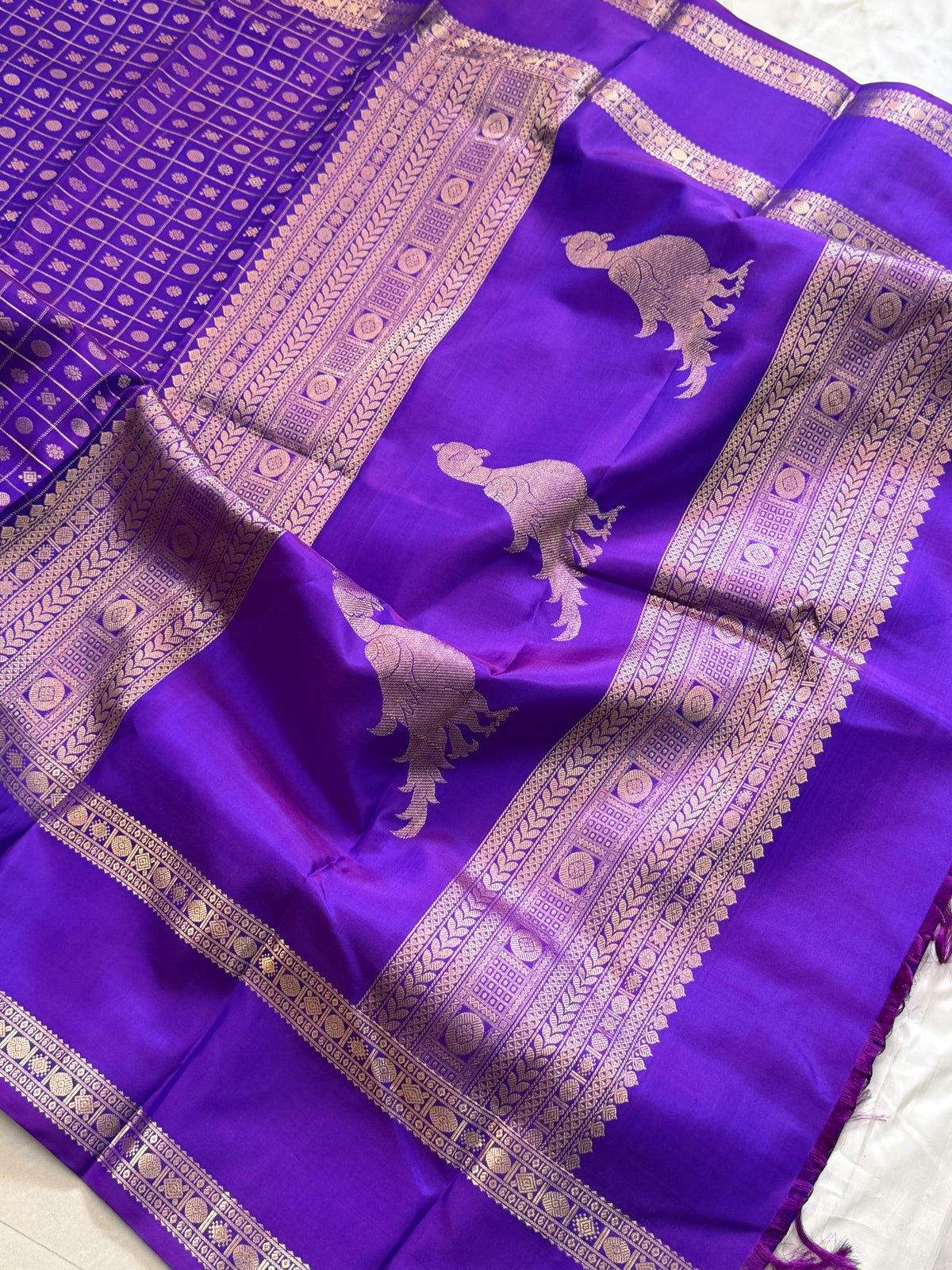Purplish lakshambutta kili pallu/ Special edition kanjipuram silk