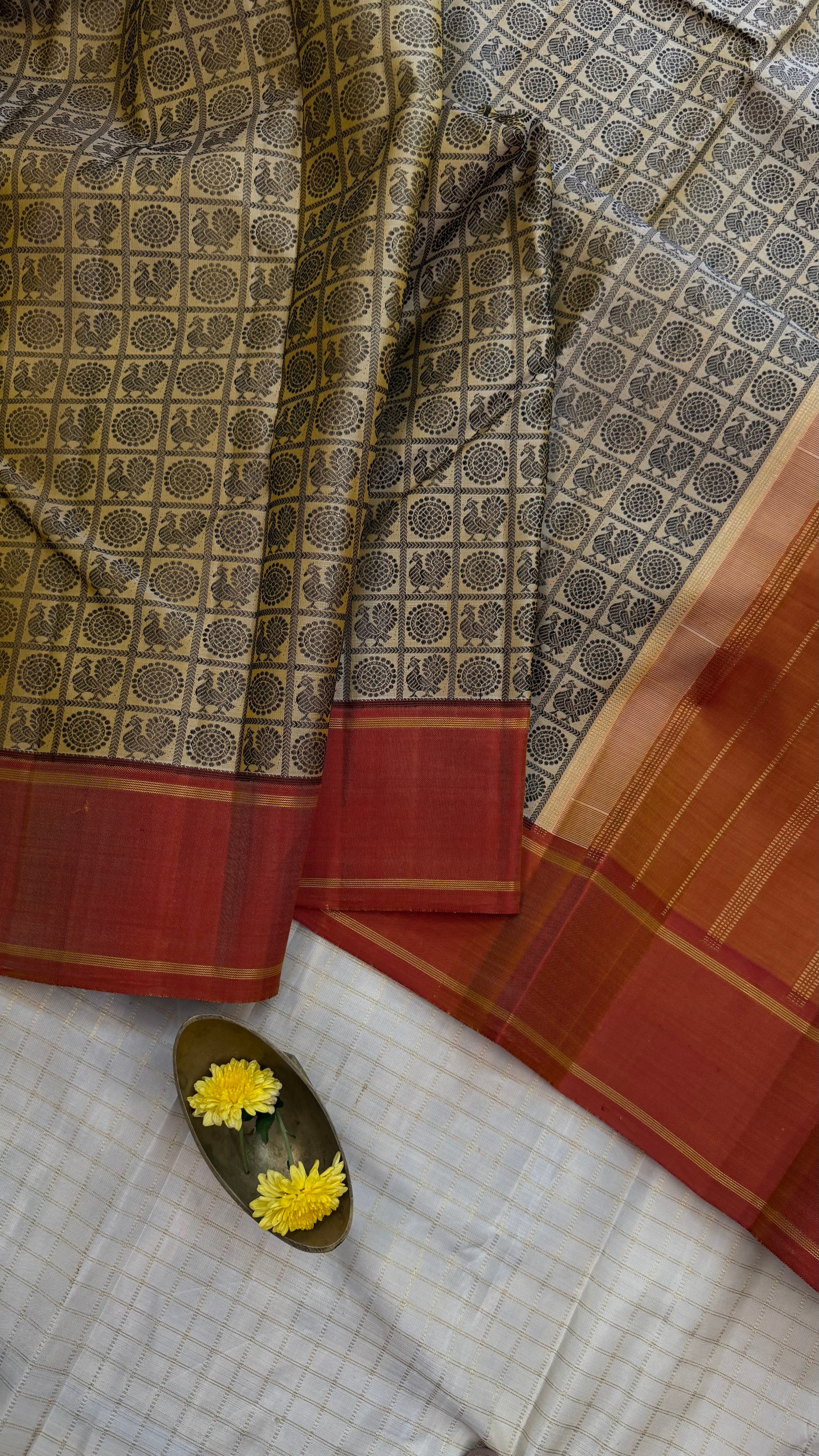 1000 Butta thread work Kanjipuram silk