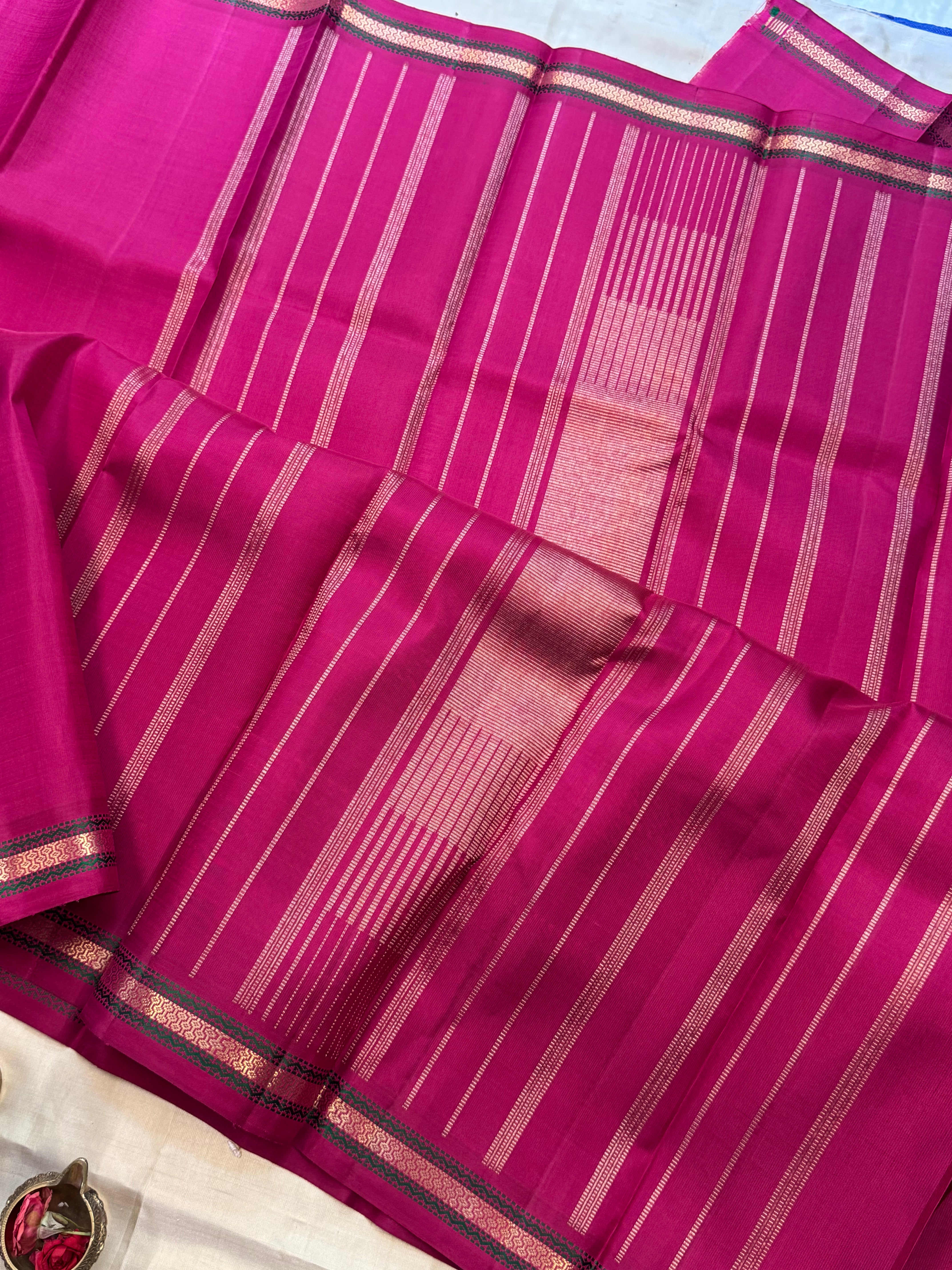 Pink small border/ Kanjipuram silk