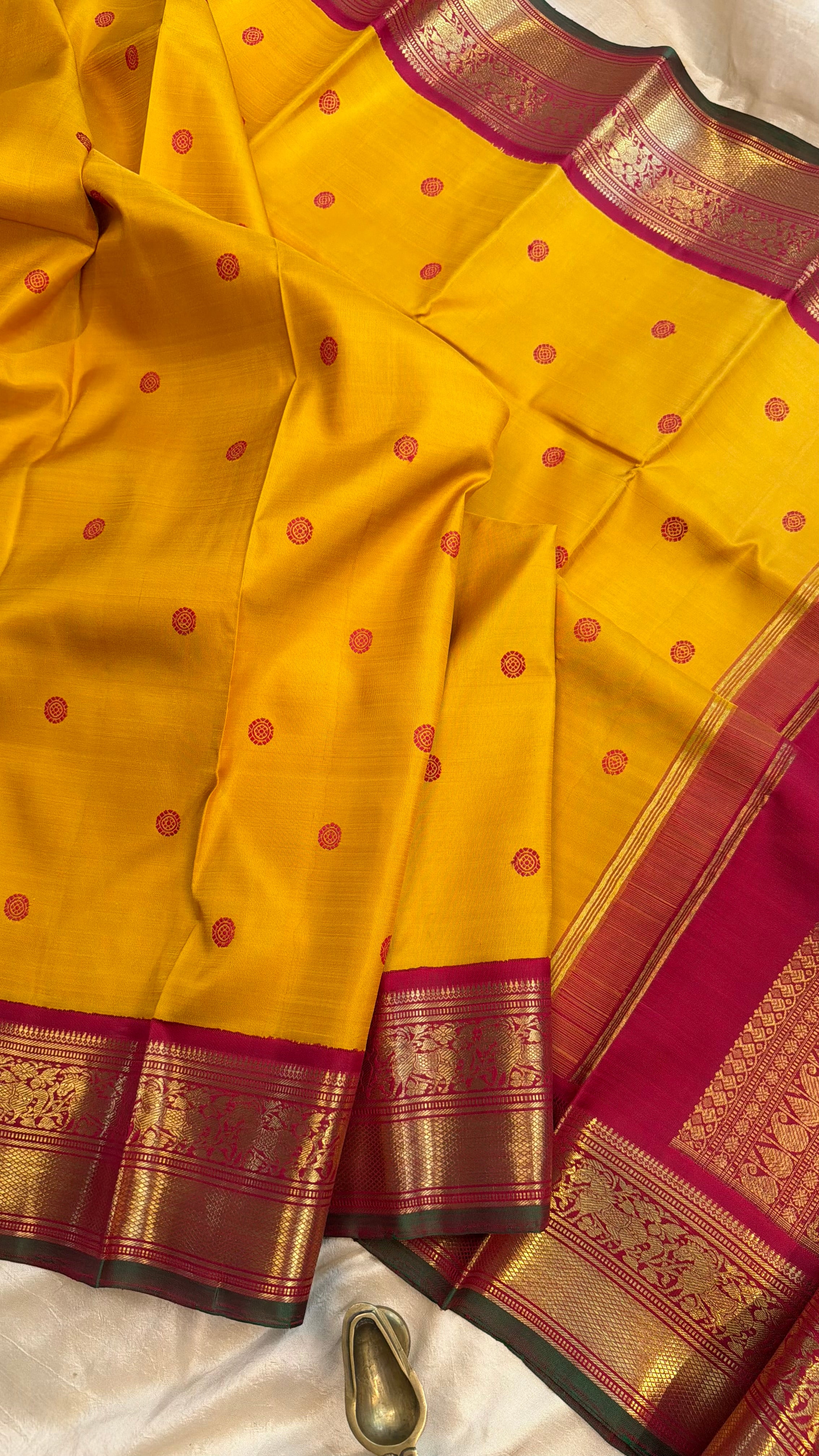 Mustard yellow Korvai Kanjipuram silk