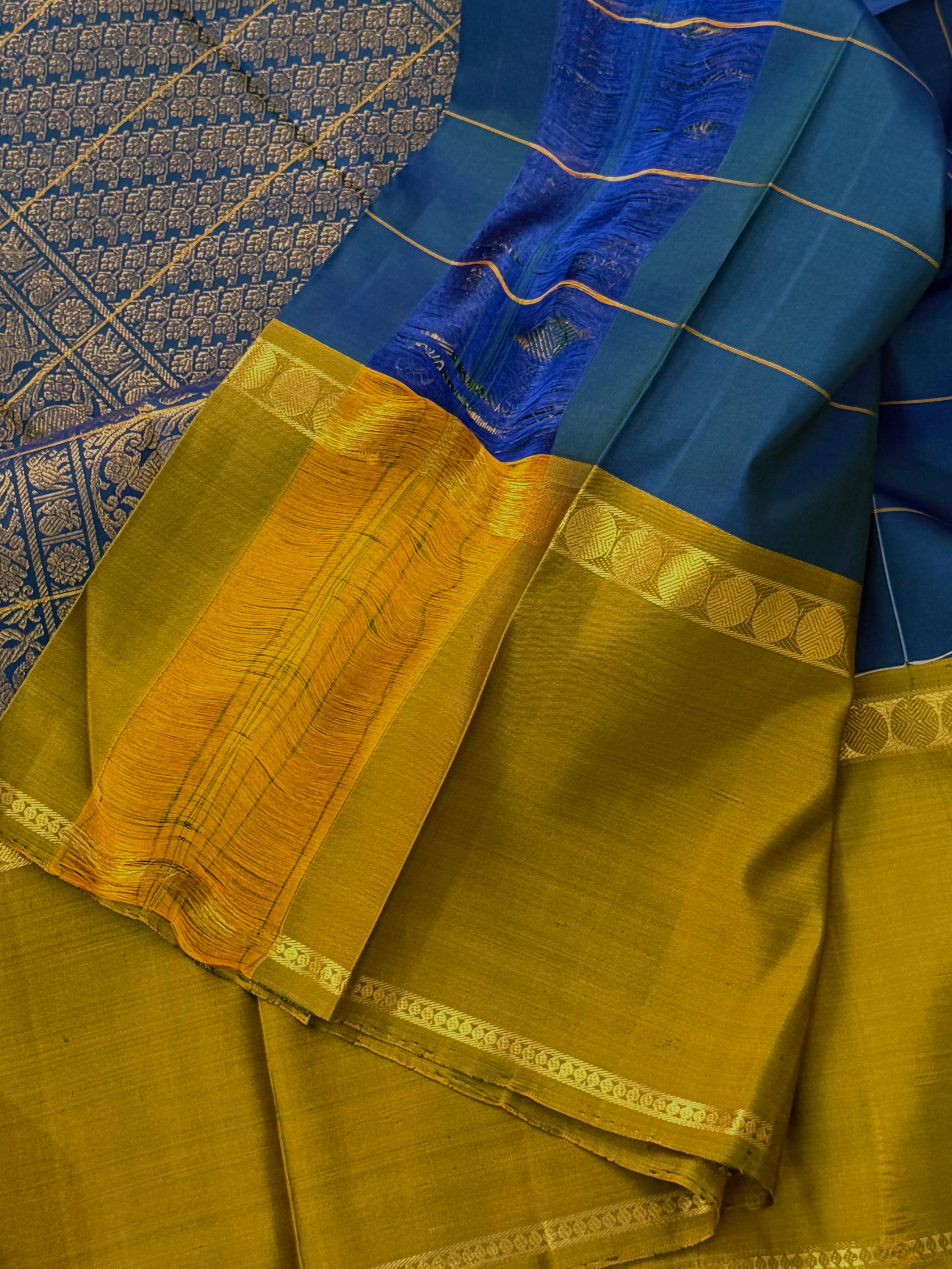 Ganga Jamuna kattam Butta / Arani silk