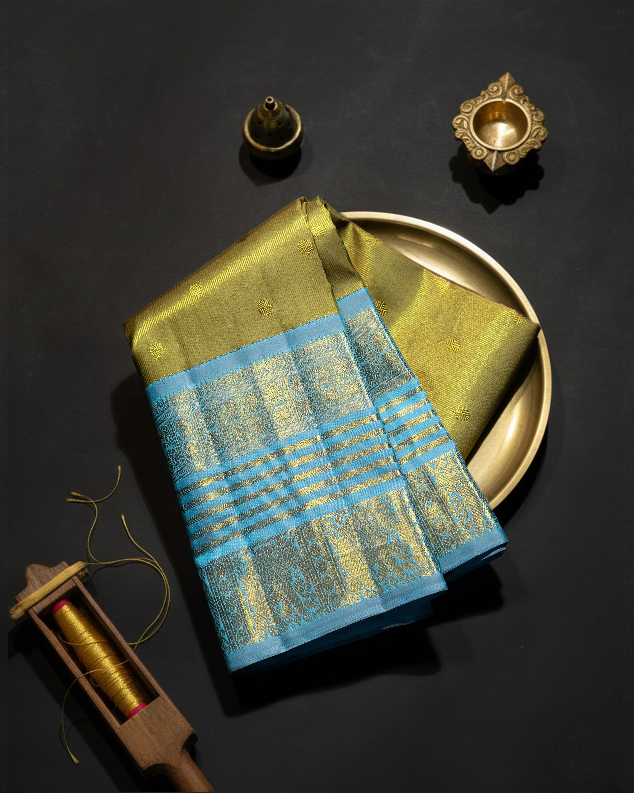 Tissue Vairaoosi Korvai / Kanjipuram silk