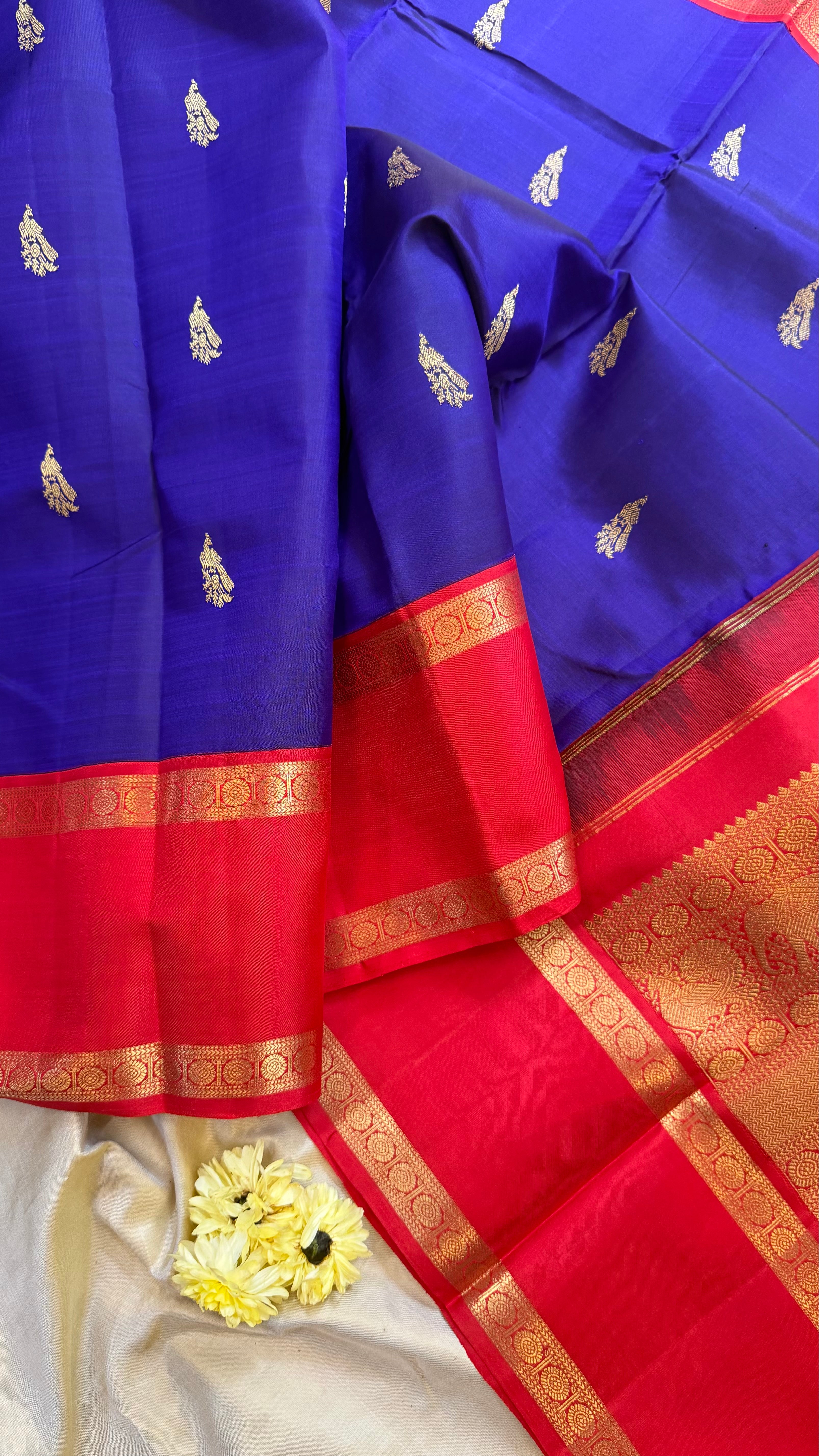 Purplish shot blue and red rettapet border kai korvai/ Kanjipuram Silk