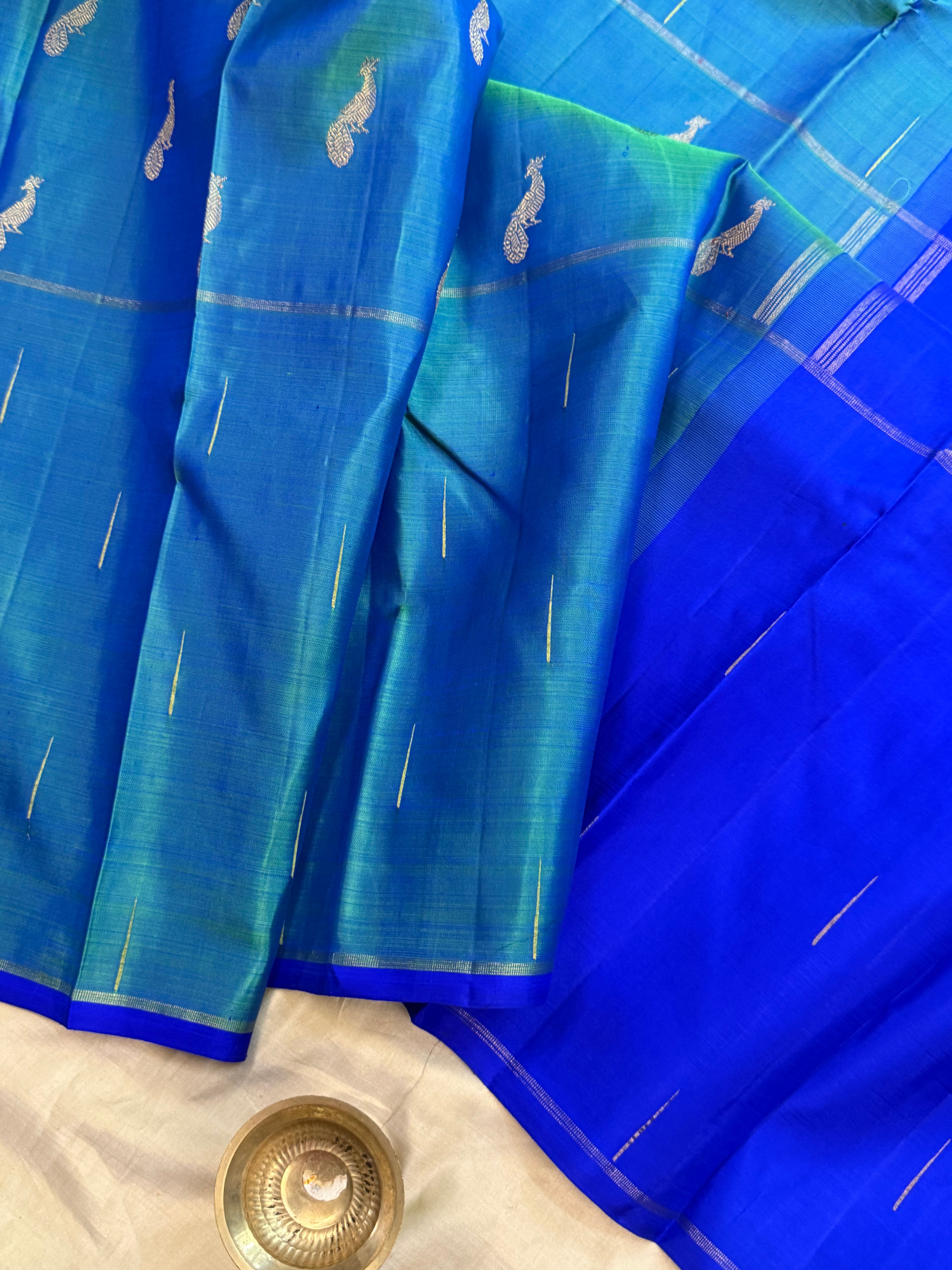 Blue long border / Kanjipuram silk