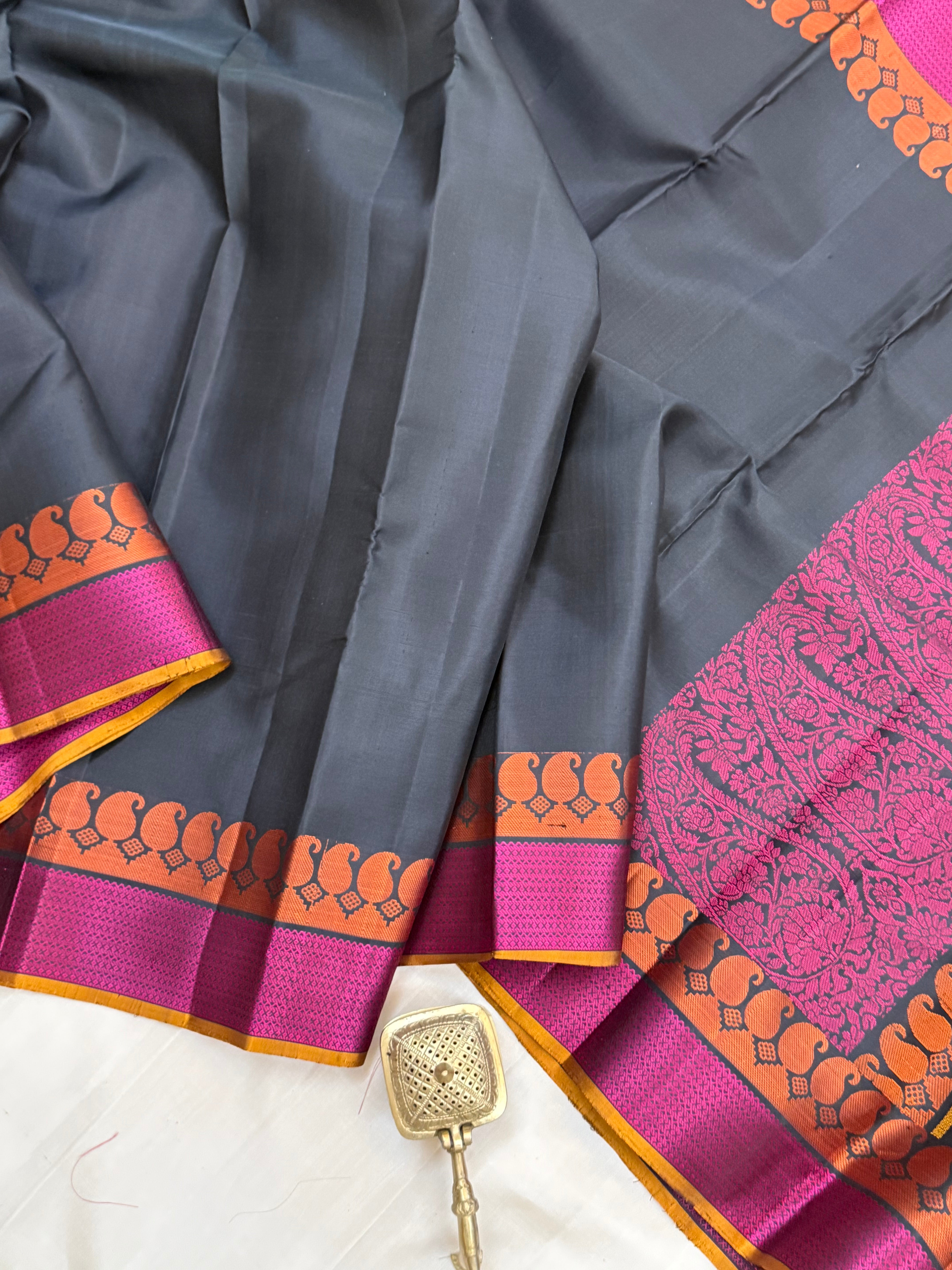 Black manga pet/ Varnangal Thread work / CLSA11270