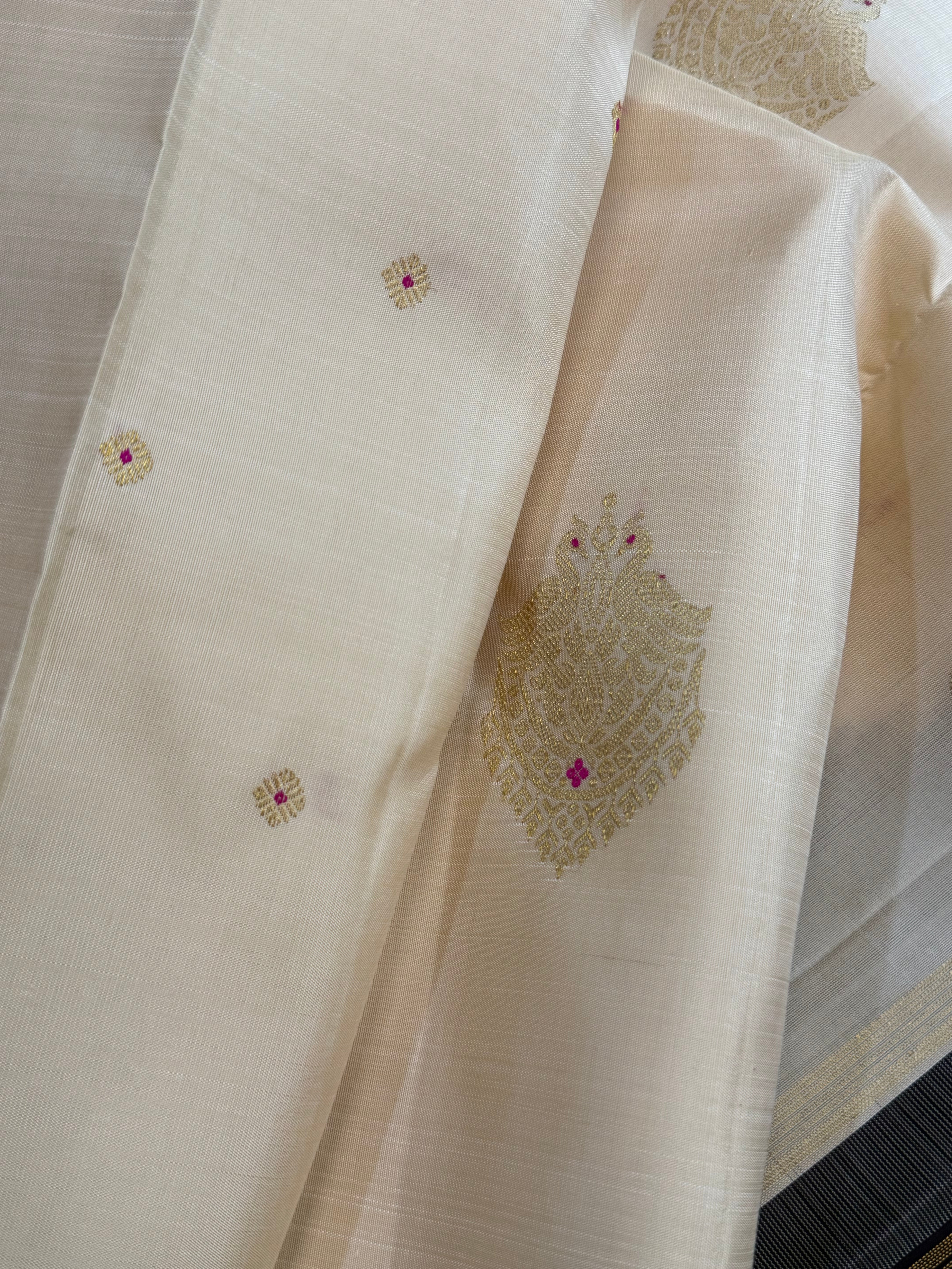 Offwhite meenakari butta/ Kanjipuram silk