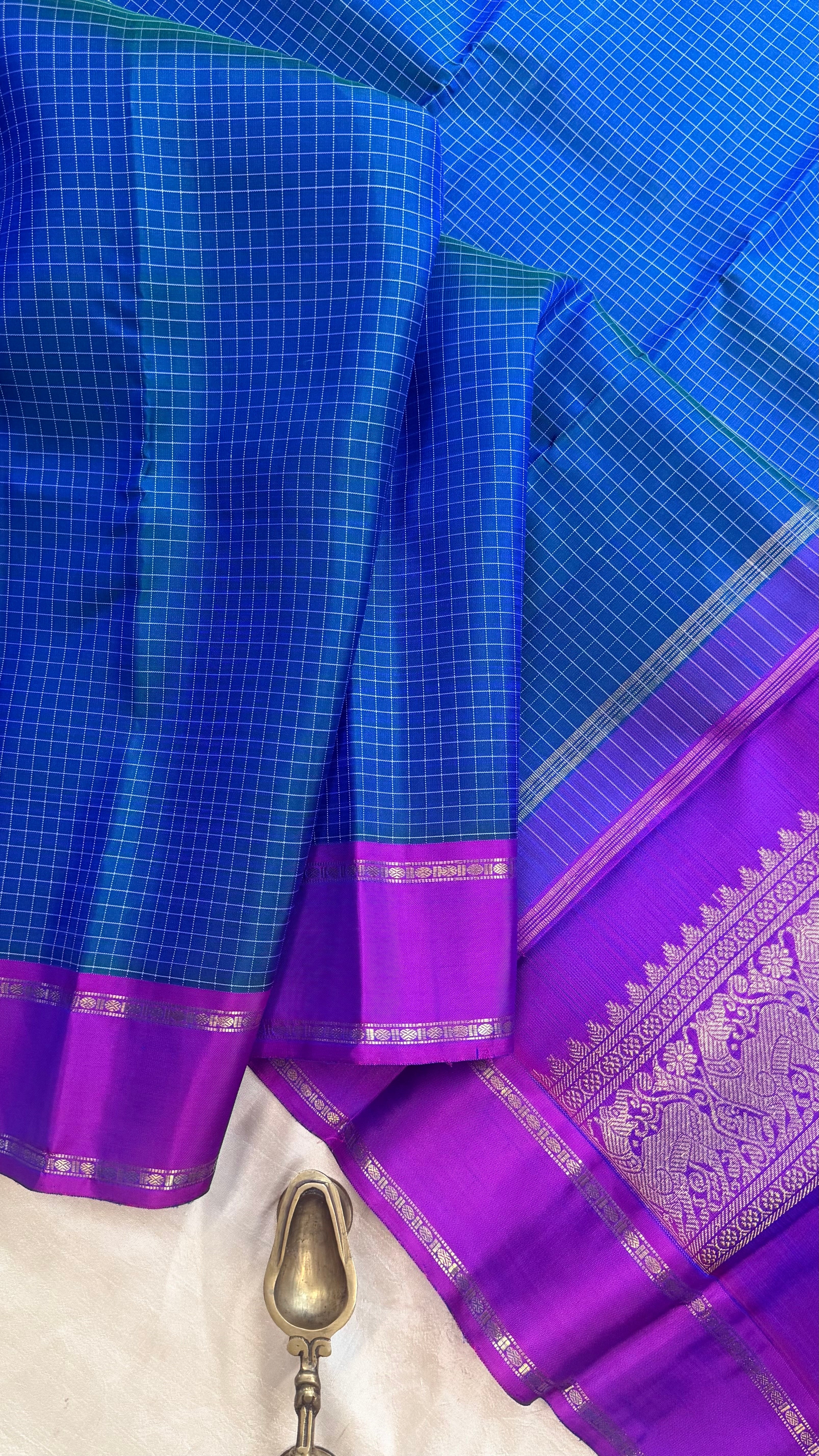 Mayilkazhuthu retta pet / Kanjipuram silk