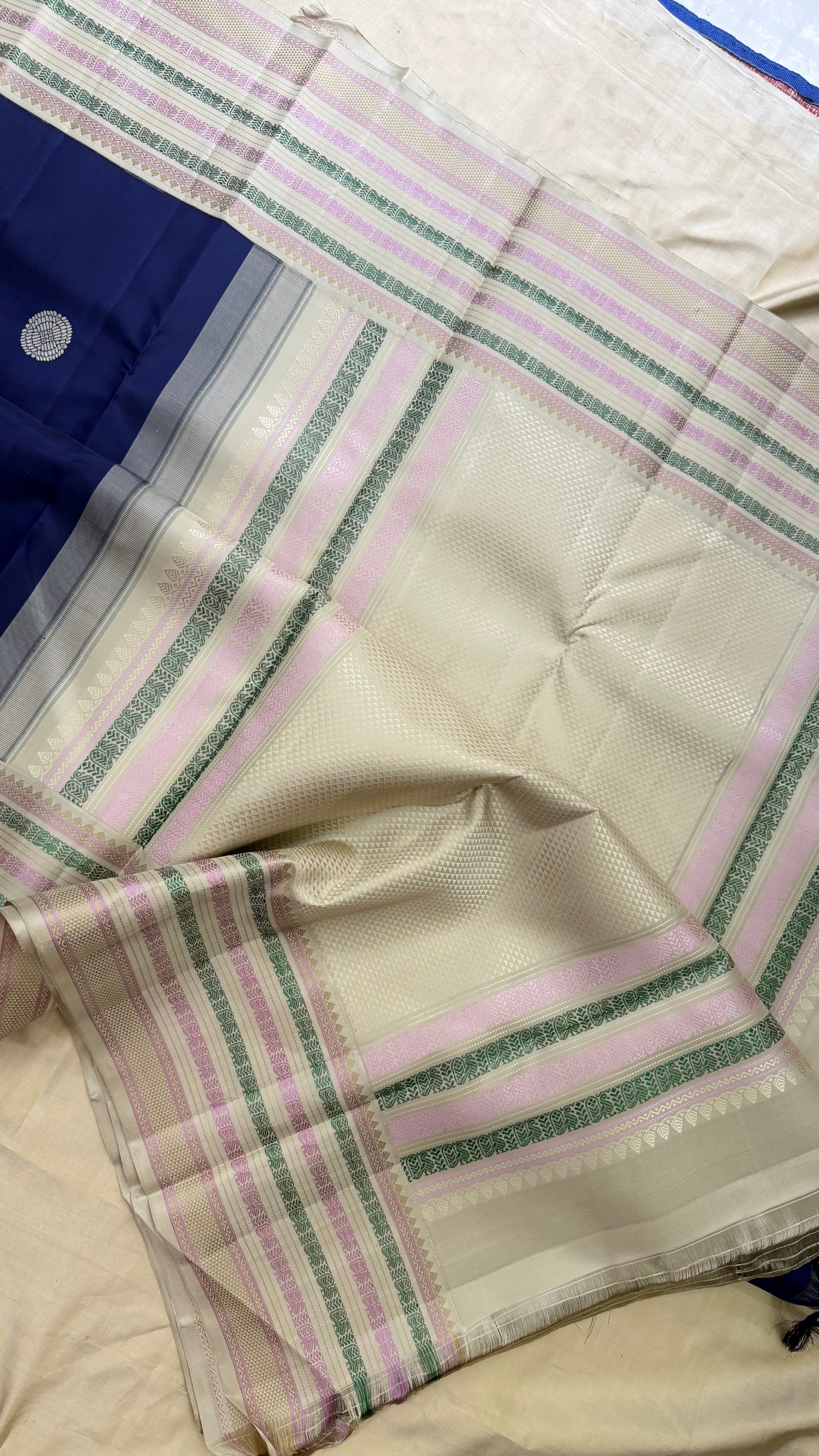 Amoha : Dark blue with cream Korvai Kanjipuram silk 9099CL