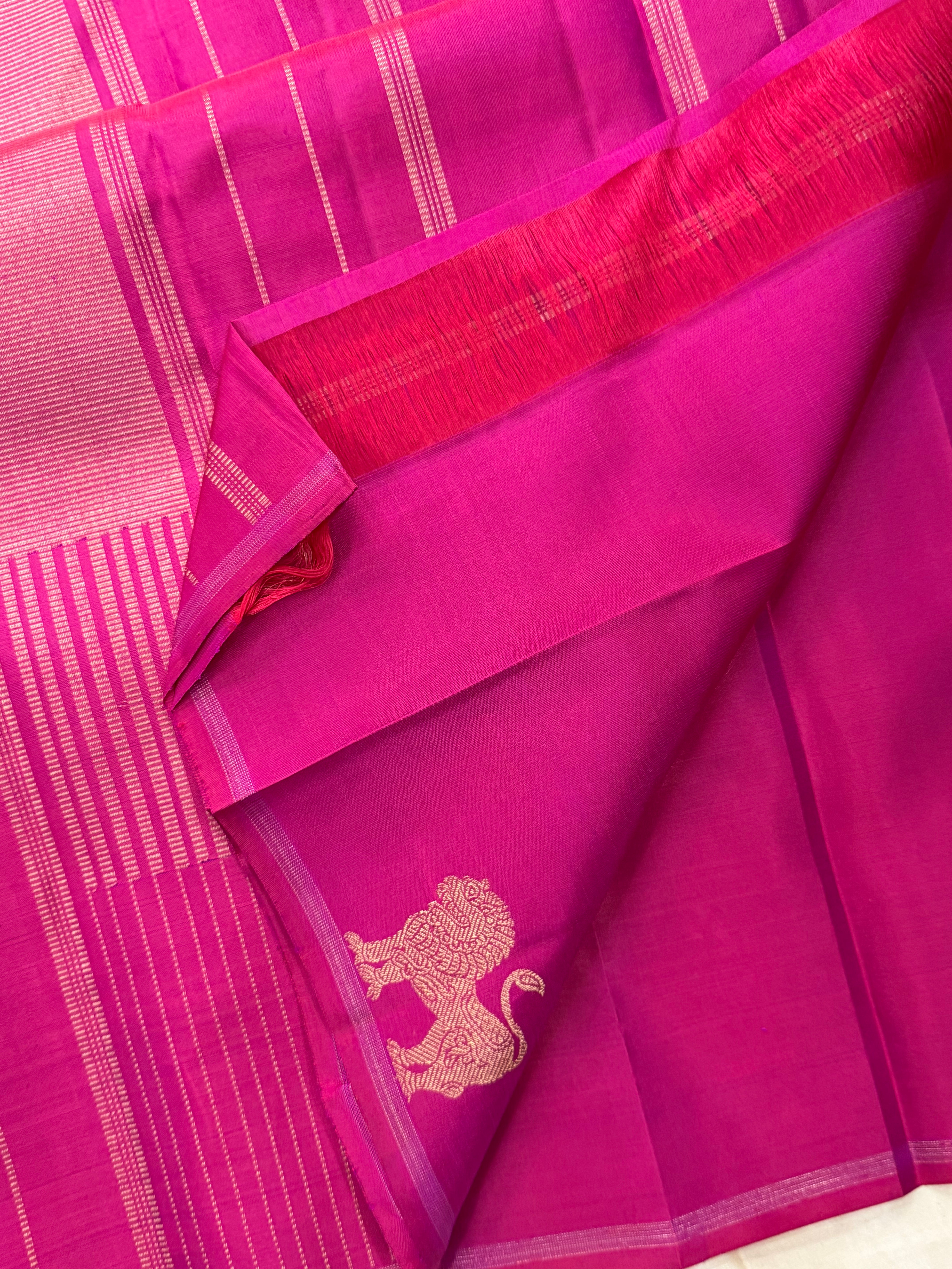 Pink Simha border / Budget friendly Kanjipuram silk sarees