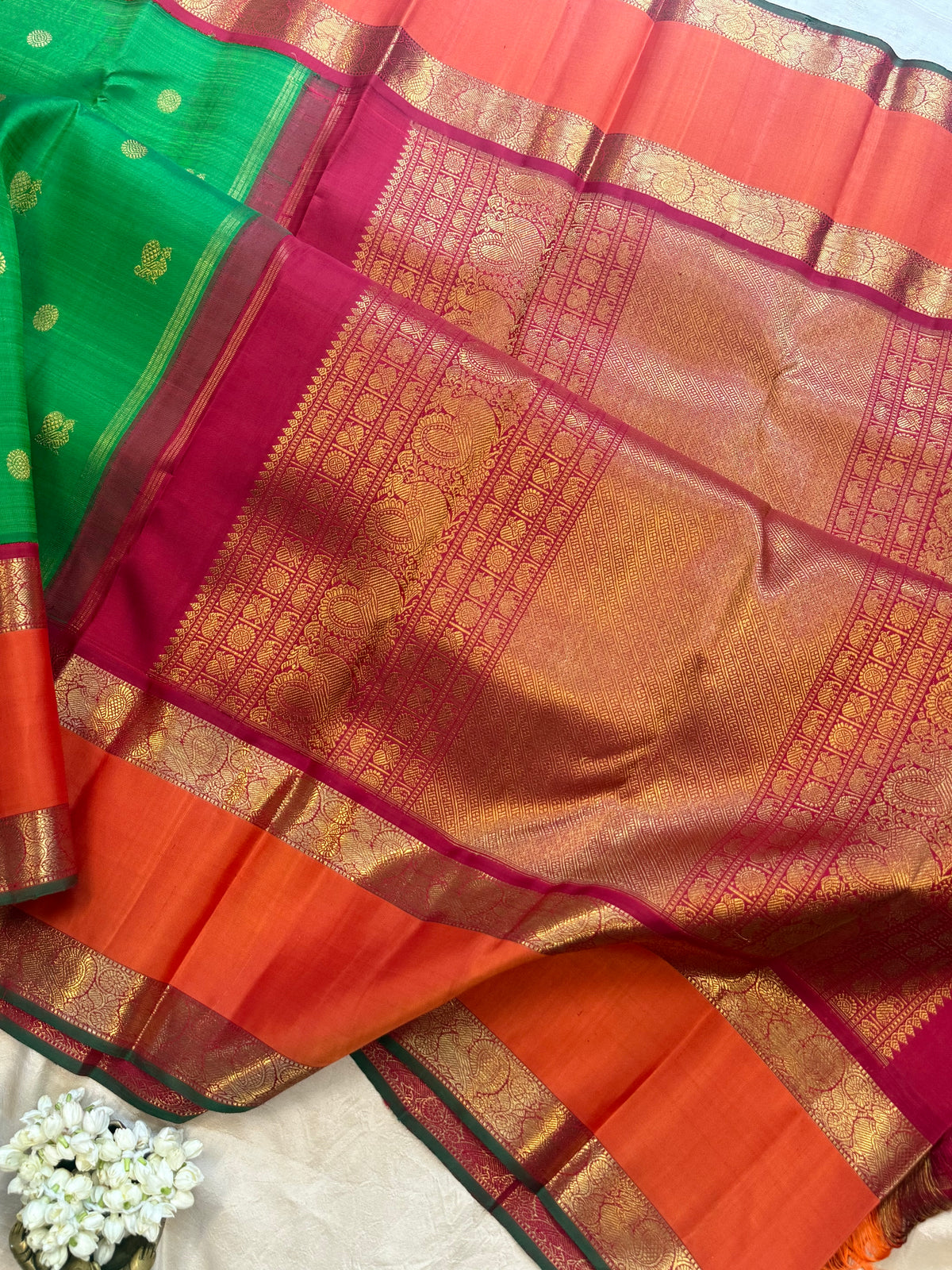 Premam: pachai kili Korvai kanjipuram silk