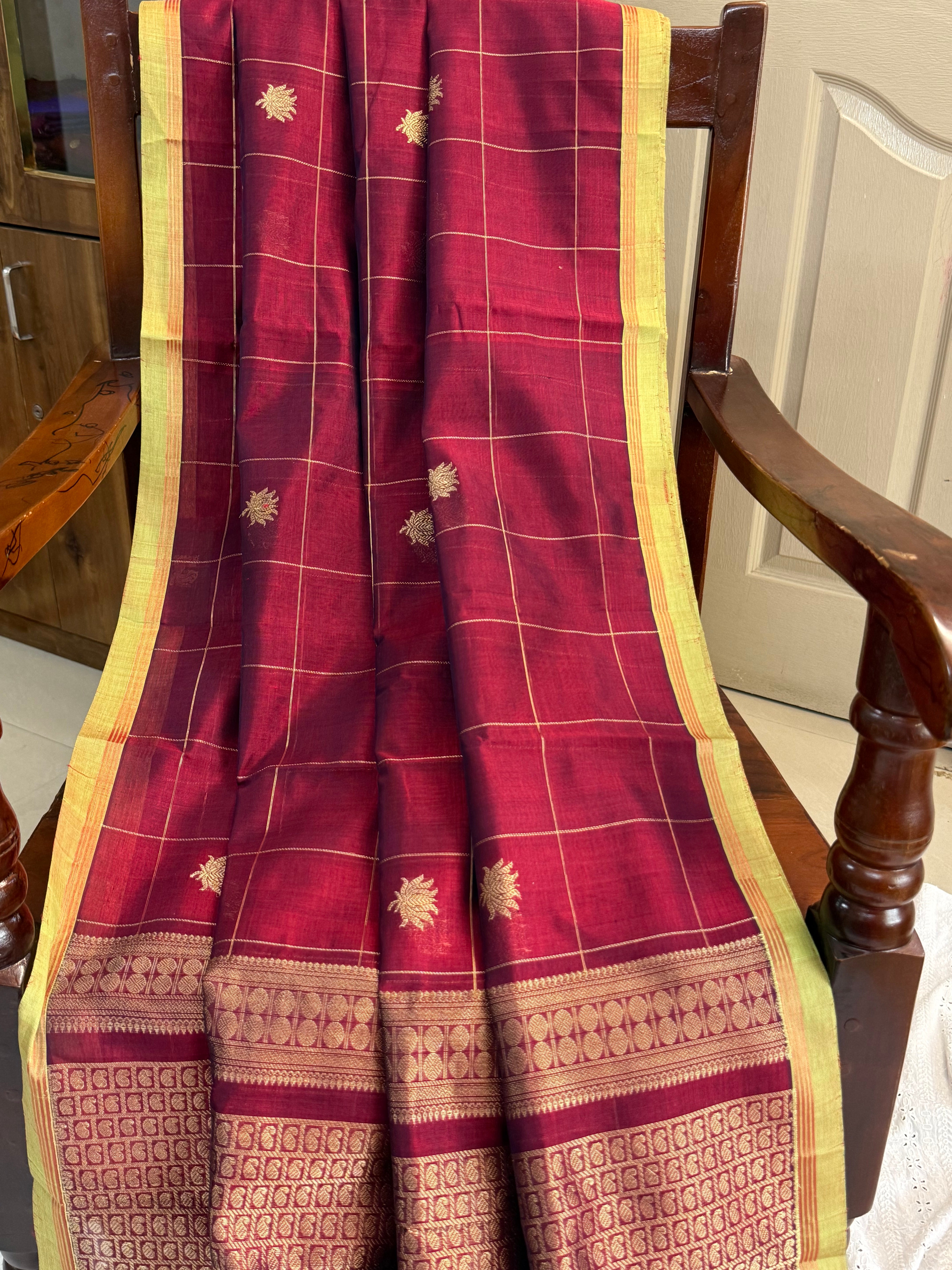 Deep Araku kattam Lotus butta / Silk Cotton