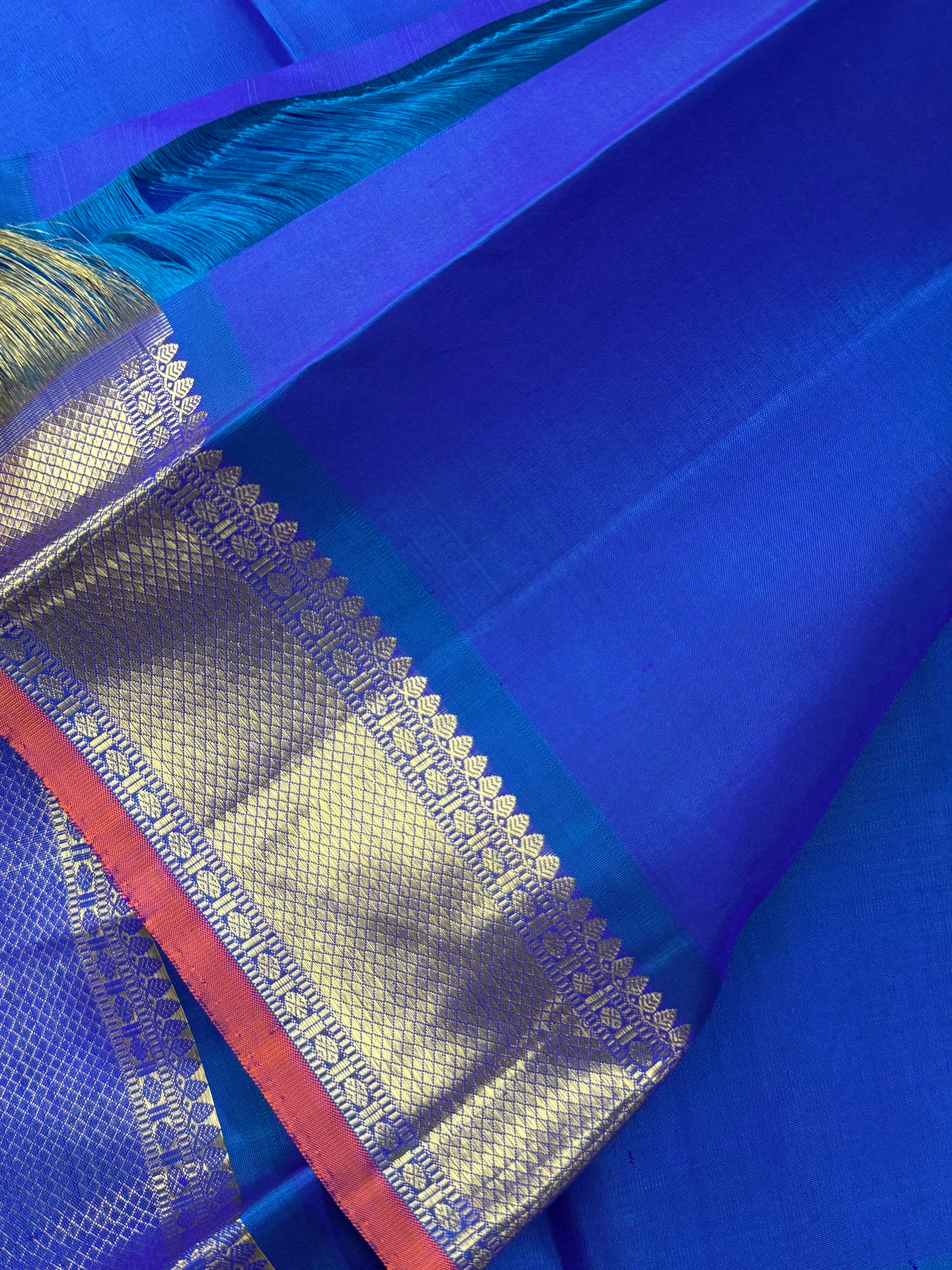 MAYILKAZHUTHU GETTI BORDER/KANJIPURAM SILK SAREE CLSA5680