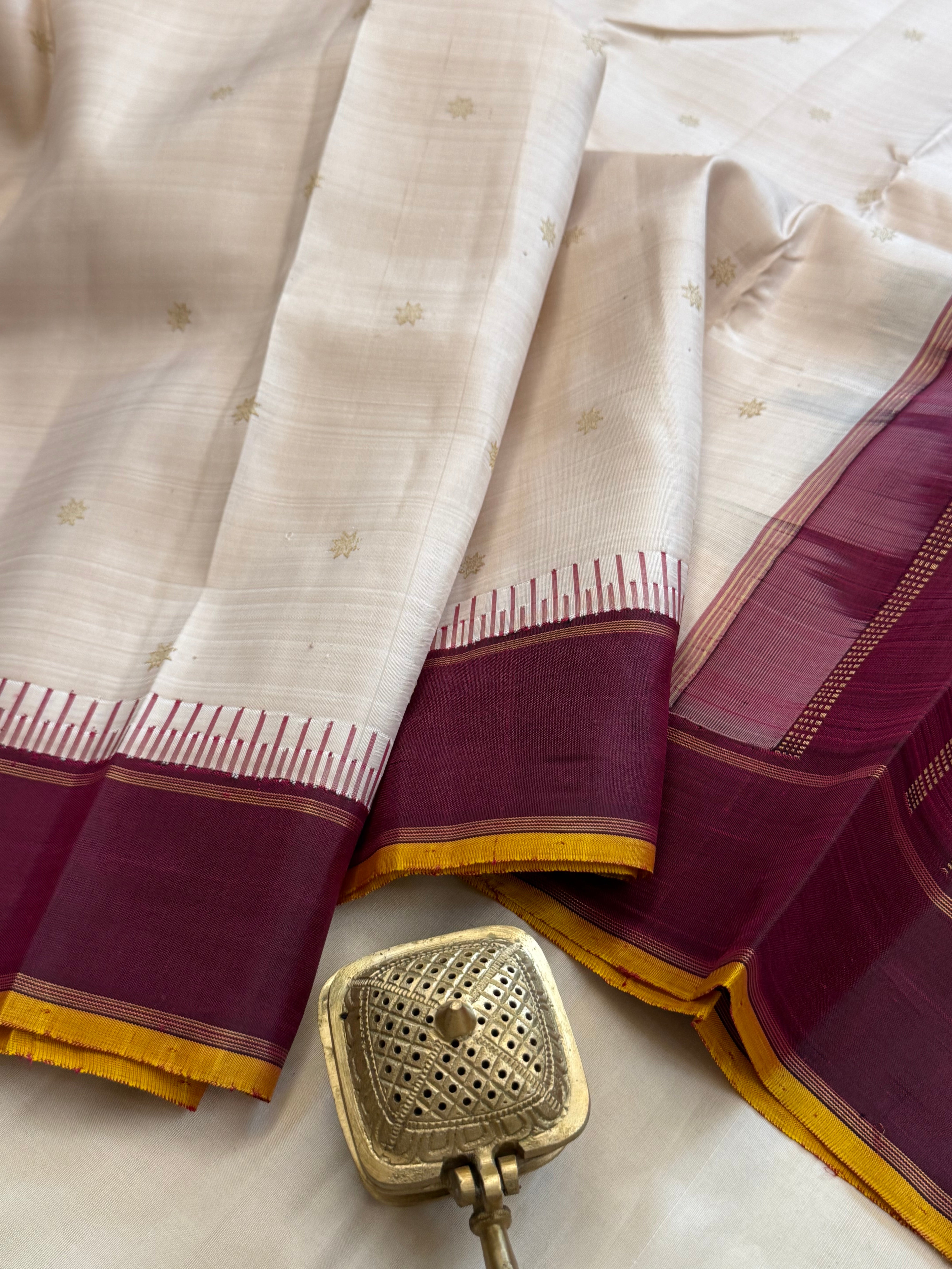 Cream Korvai Pure Kanjipuram silk