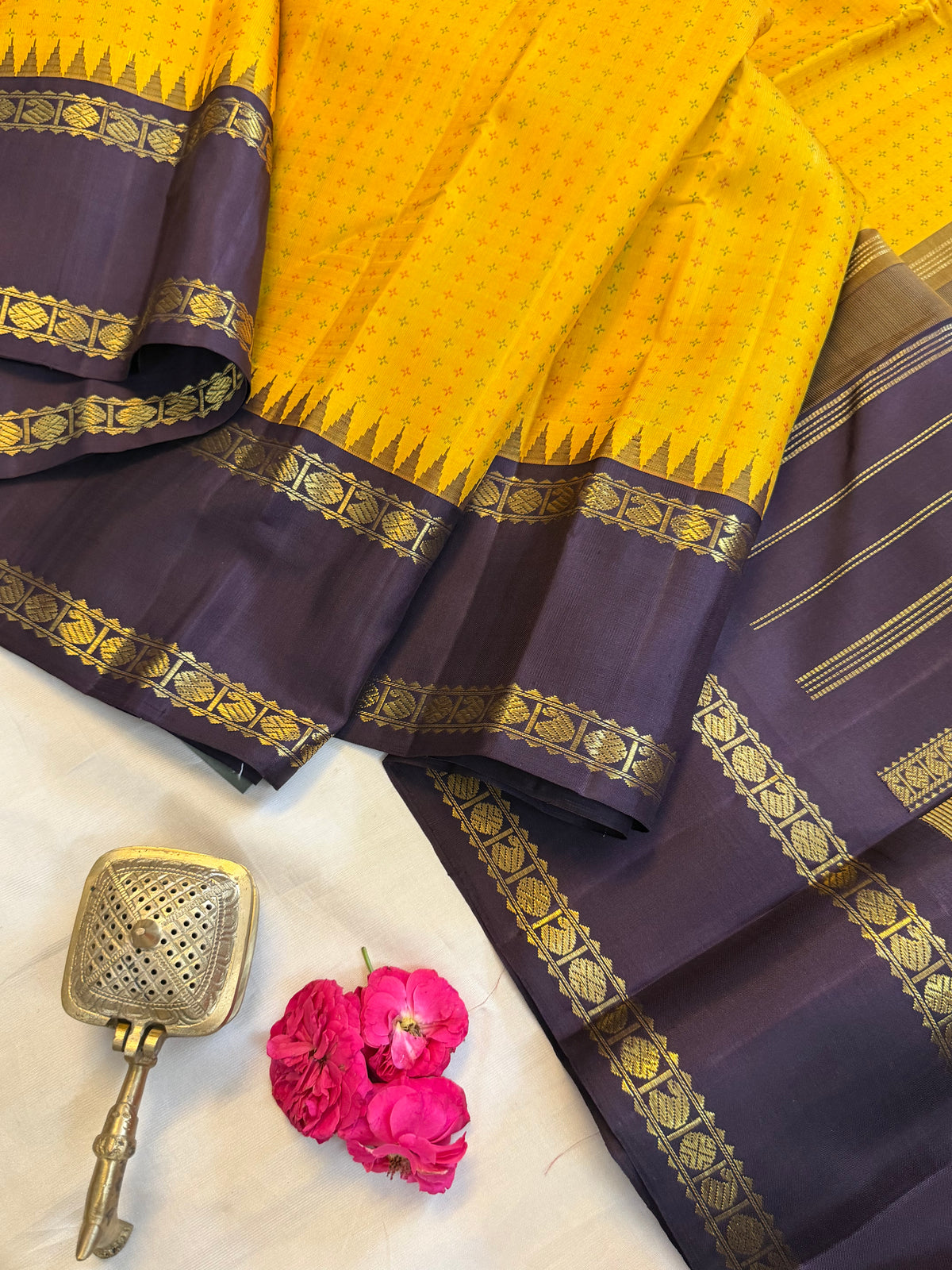 Yellow - Day 1 Navarthri colour pure Zari Kanjipuram silk / plus Butta Korvai