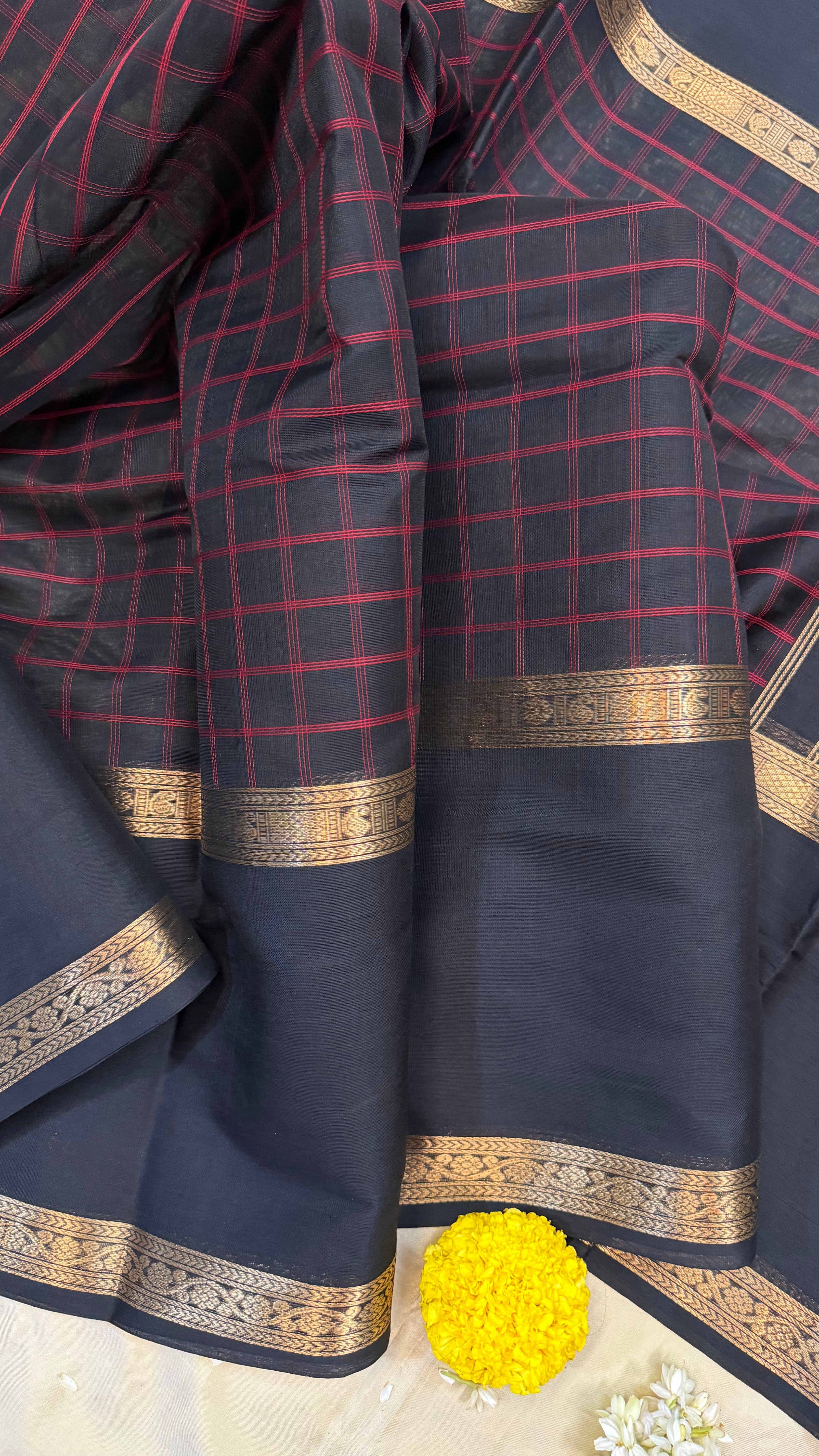 Black checks long border/ Silk Cotton