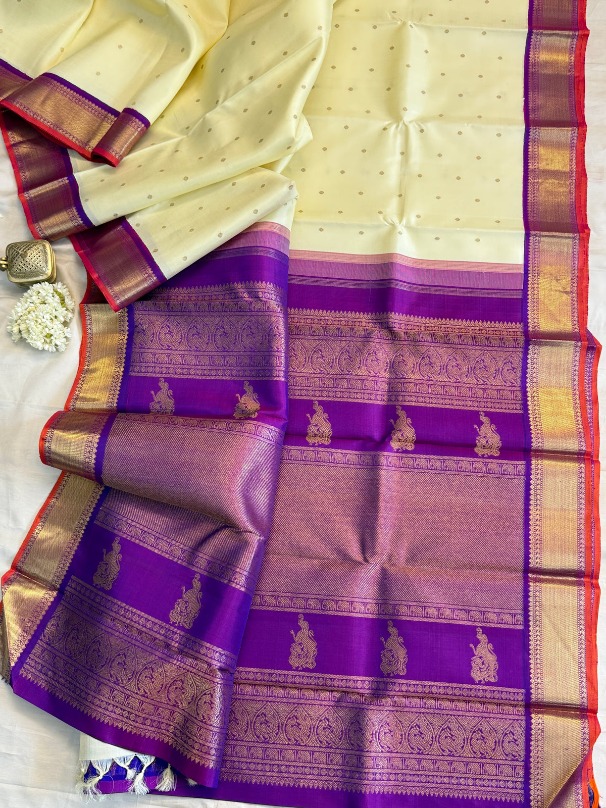 Off white and Majenta Korvai / kanjipuram silk saree clsa 6079