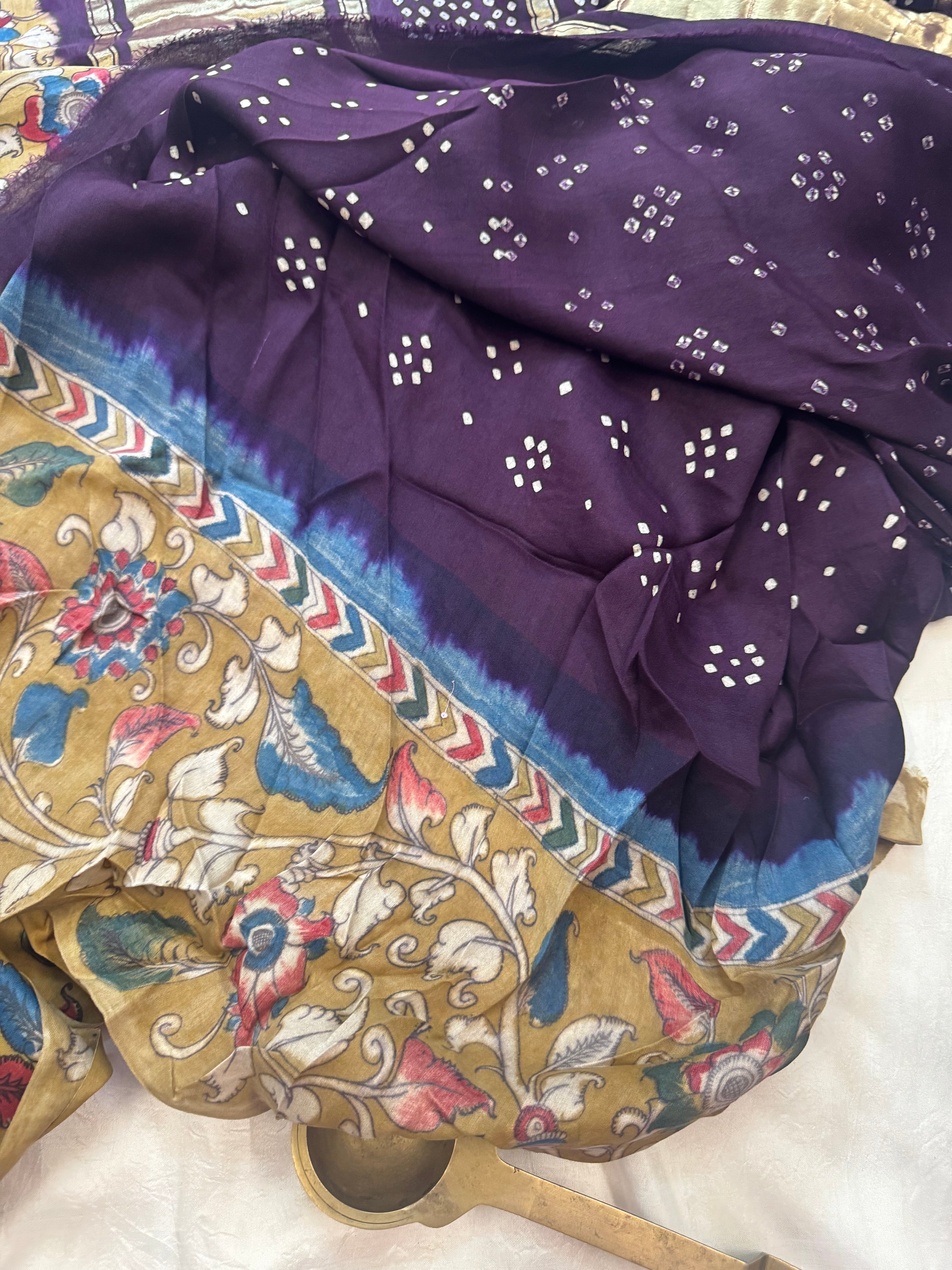 Gajji silk border Kalamkari / Bandhini saree