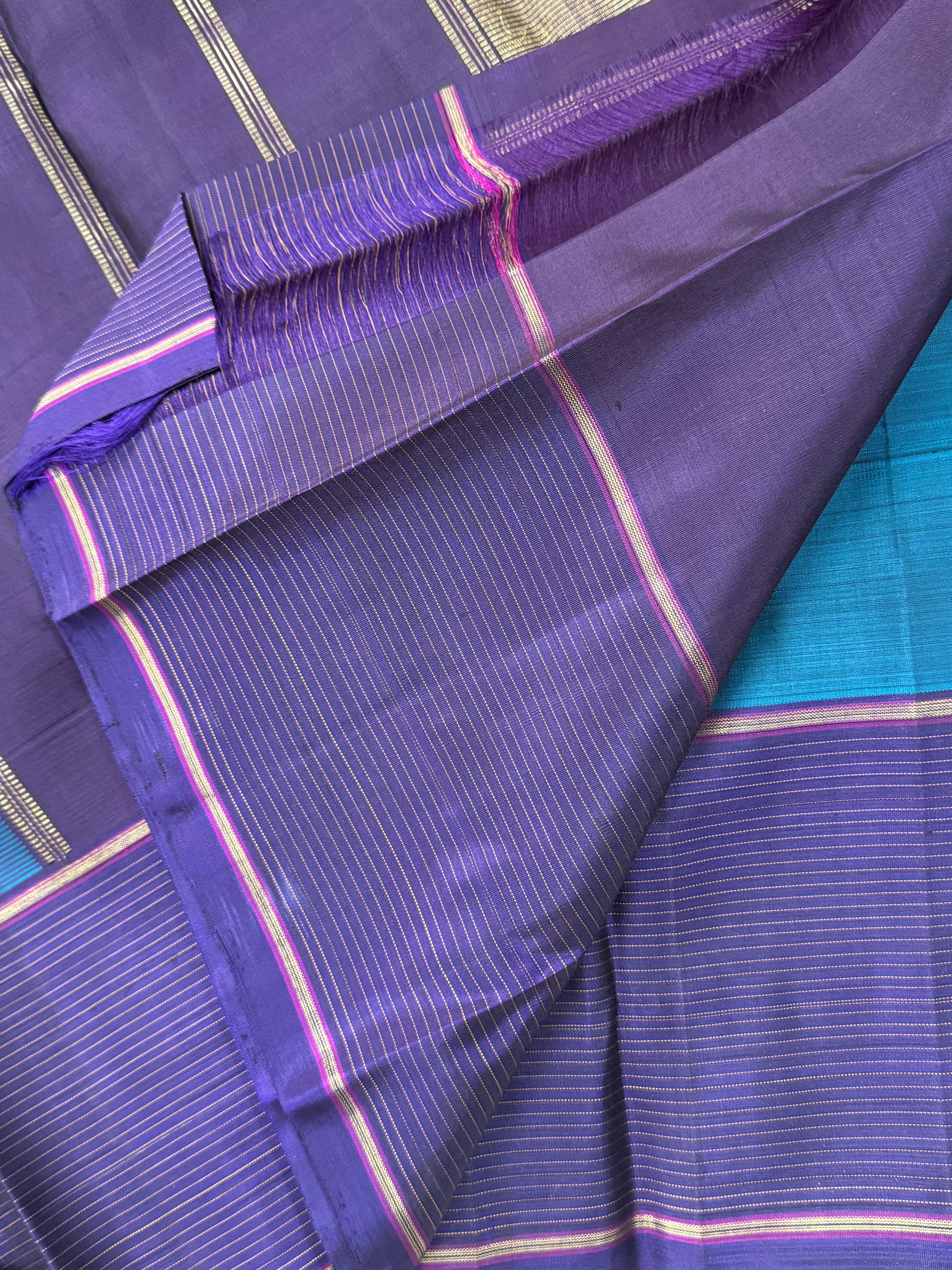 MAYILKAZHUTHU BORDER THREAD LINE WITH SMALL ZARI PET /KANJIPURAM SILK SAREE CLSA8201
