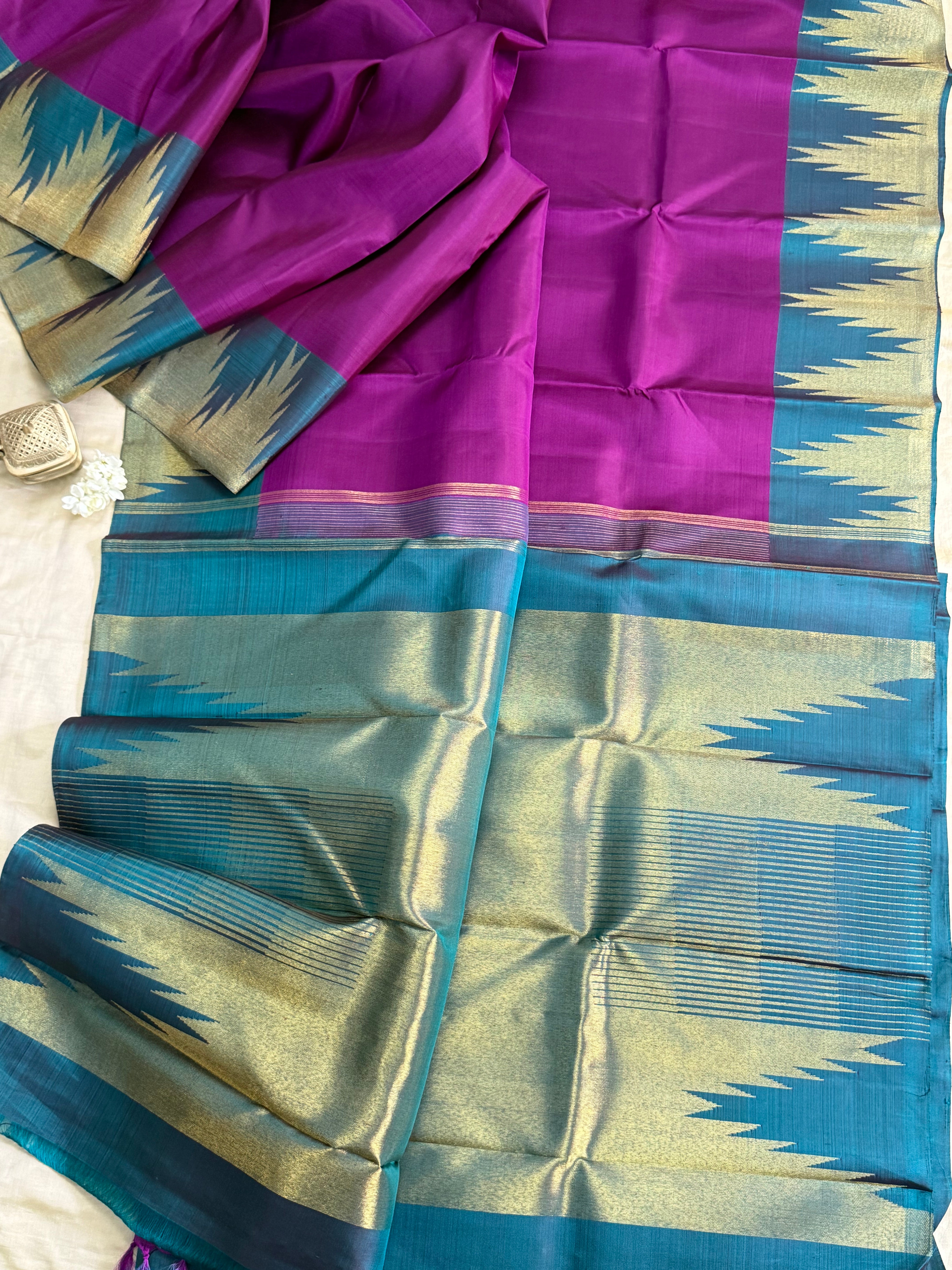 Vadamalli and teal blue border 8 kol temple/ Kanjipuram silk CLSA3076