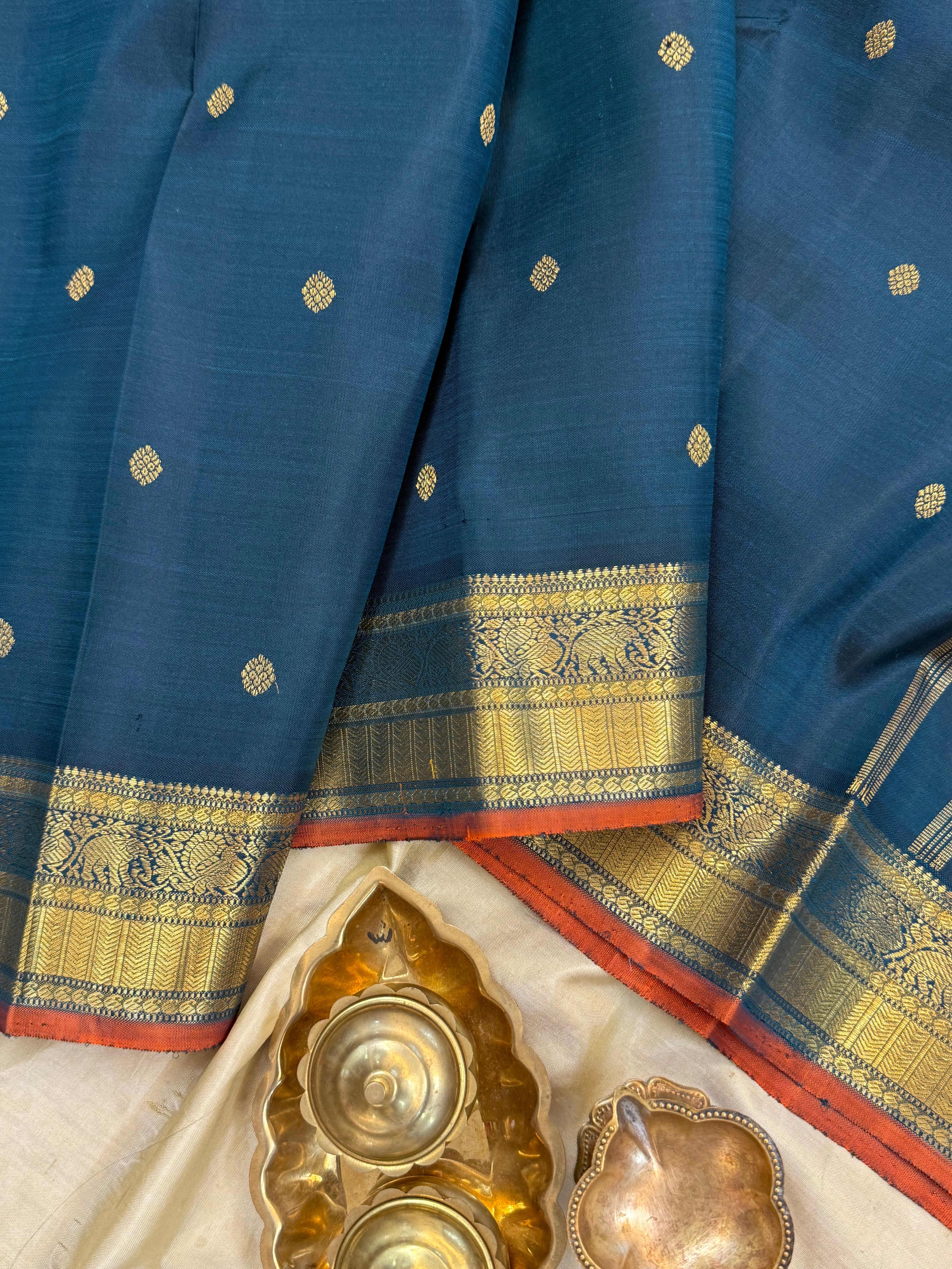 Teal blue body Butta / Kanjipuram silk CLSA10123