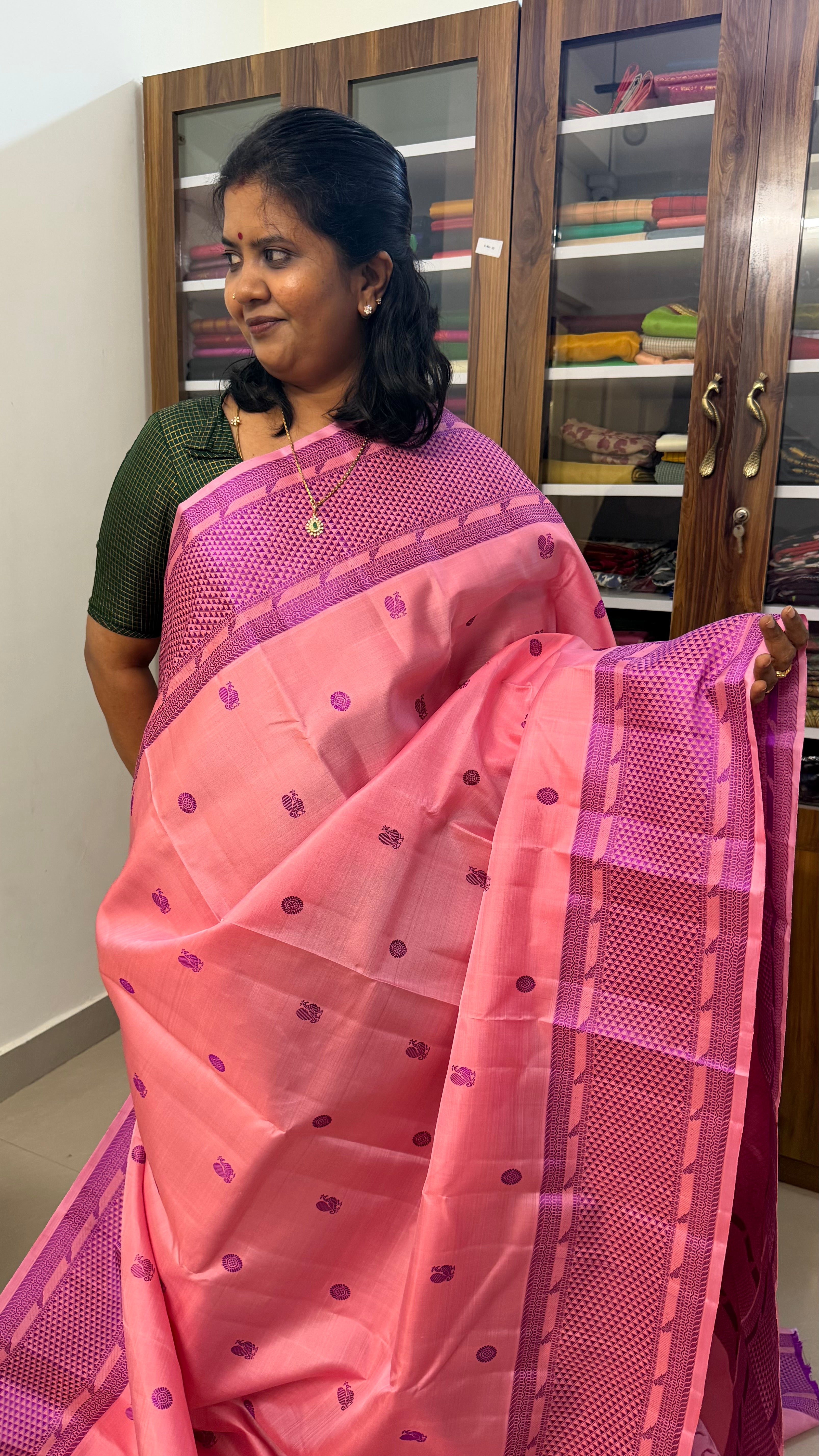 Pink on pink Kili thread work Kanjipuram silk