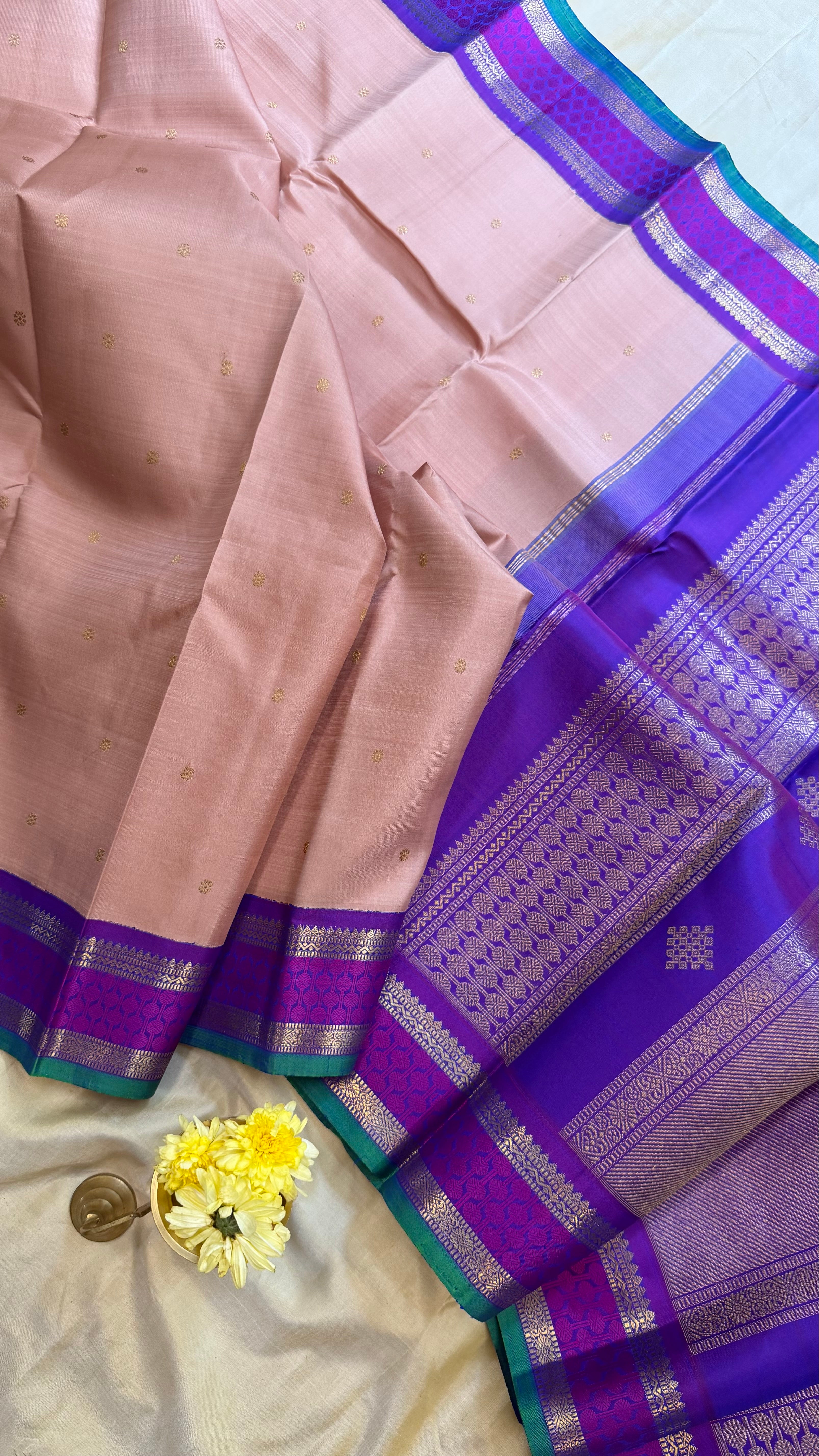 Pastel pink and purple kai korvai/ kanjipuram silk