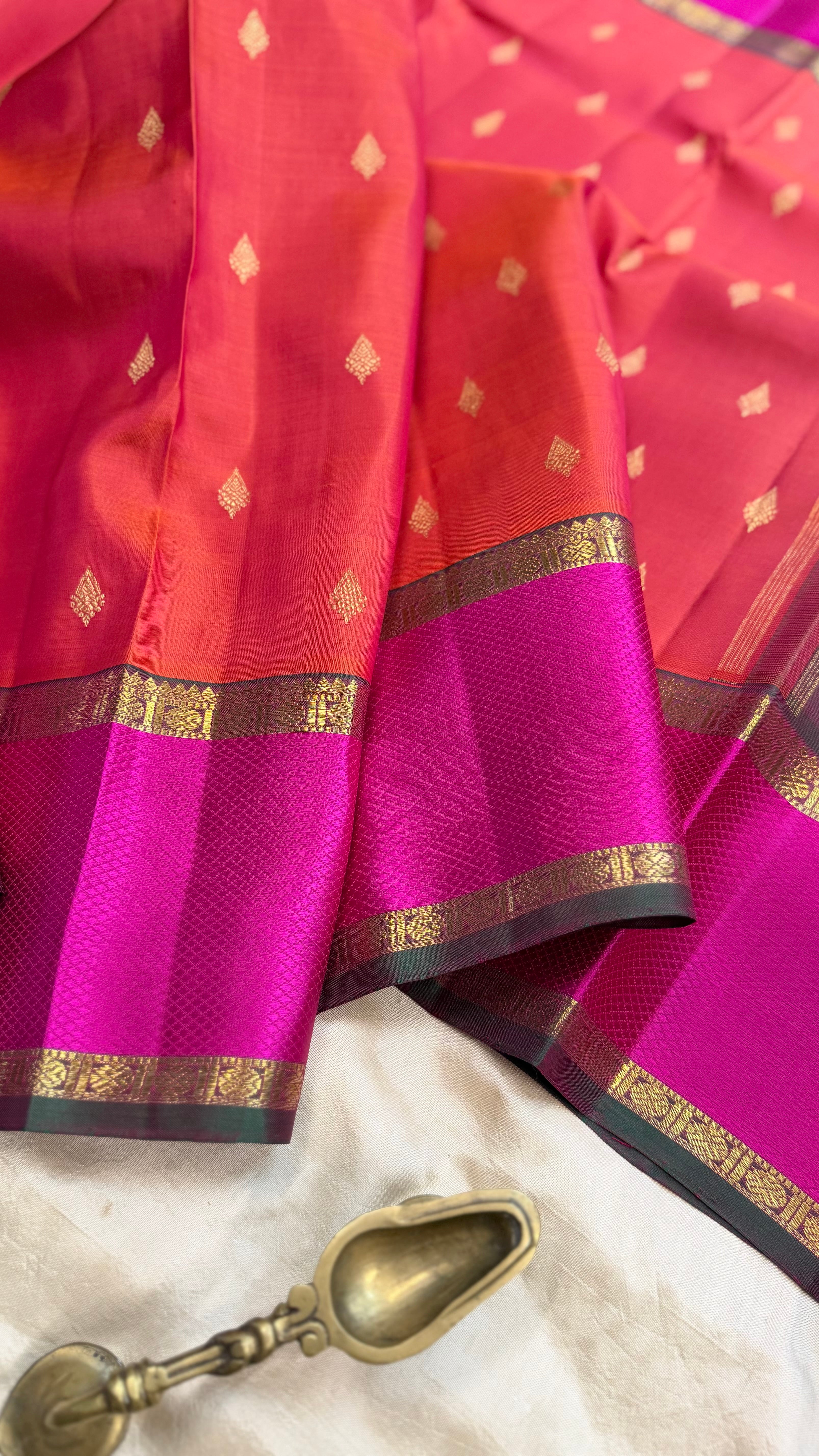 Rust color Thilagam Butta / Kanjipuram silk