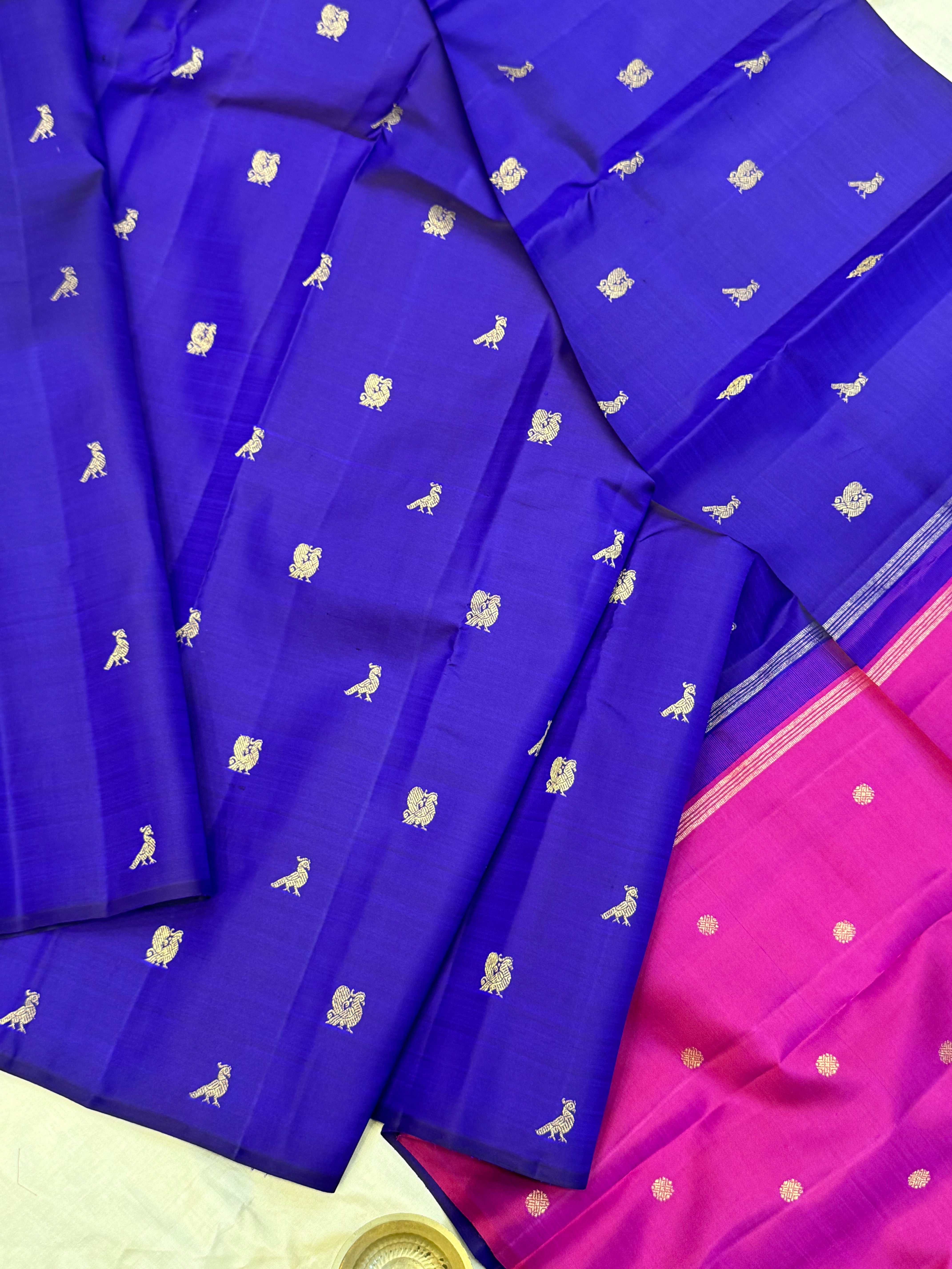 Purple borderless double pallu / Kanjipuram silk