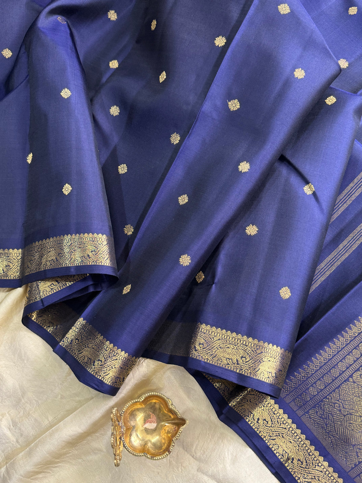 Midnight Blue with small border pure zari/kanjipuram silk saree 12740