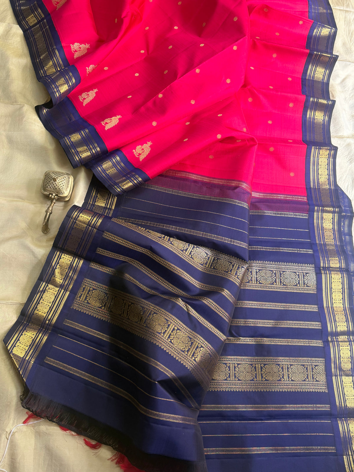 Dark pink beetu Butta Kai Korvai Kanjipuram silk