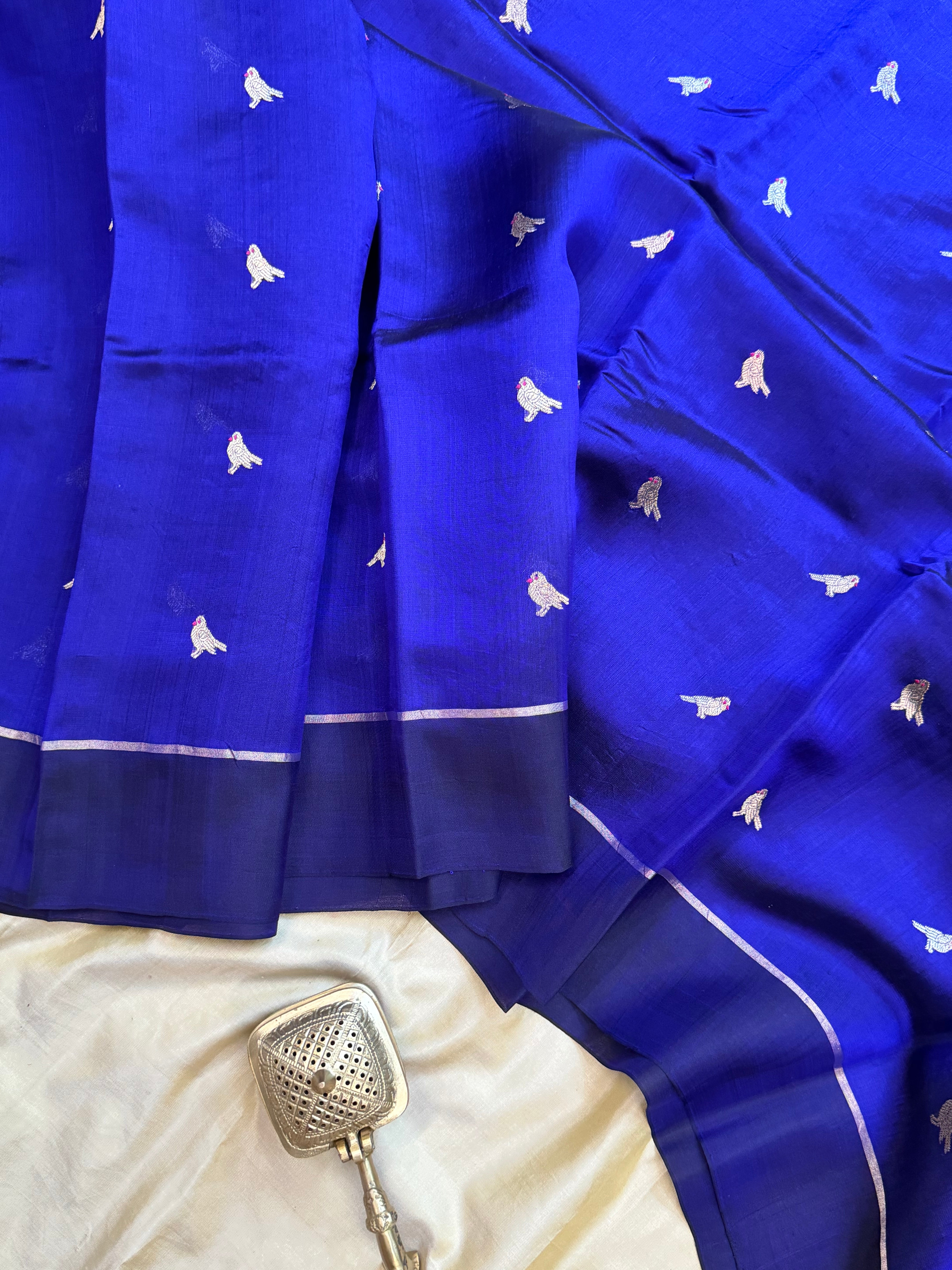 Deep blue bird Butta / revival Chanderi silk