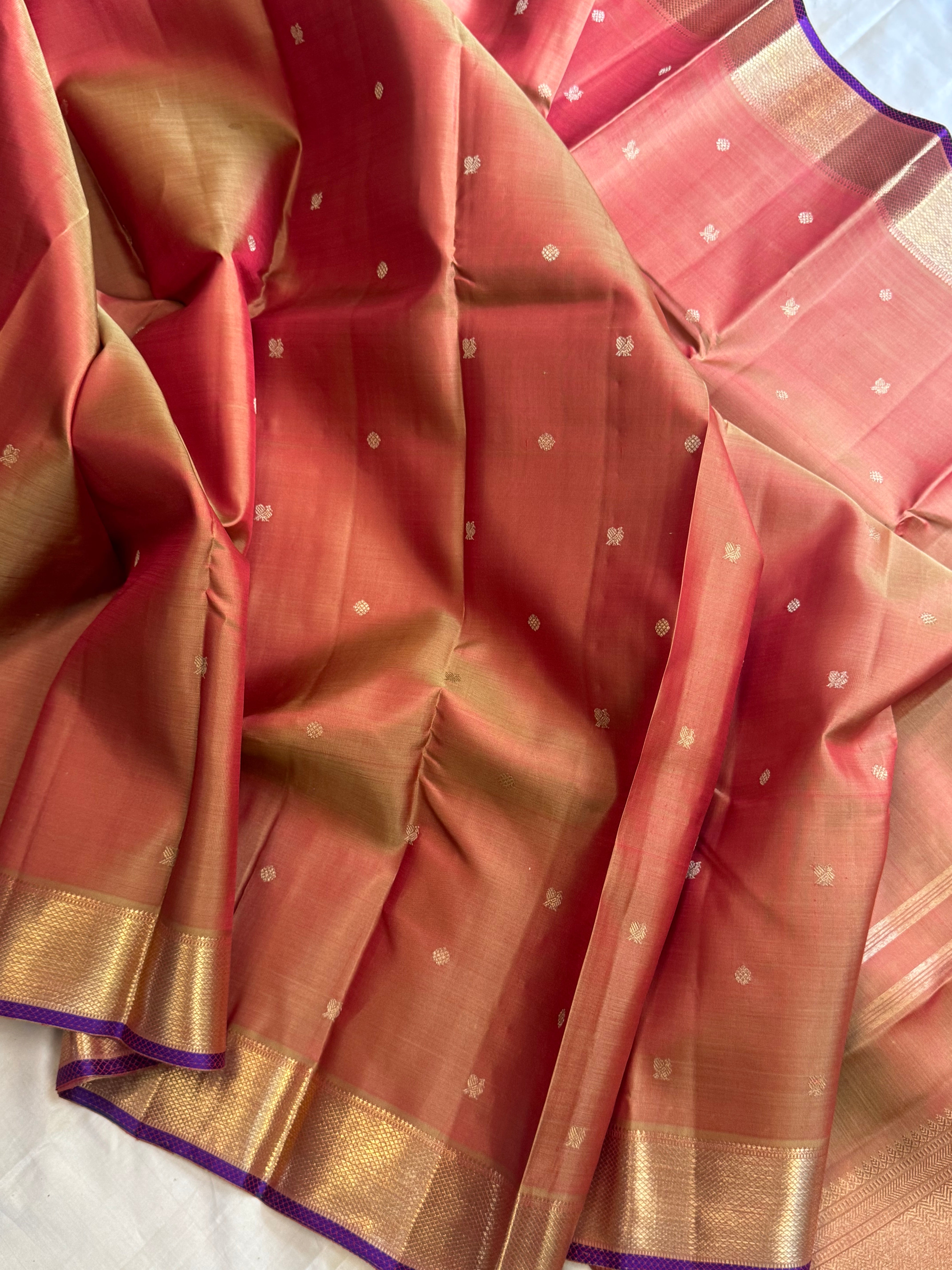 Swapnam : Maanthulir kuil kann pet / kanjipuram silk