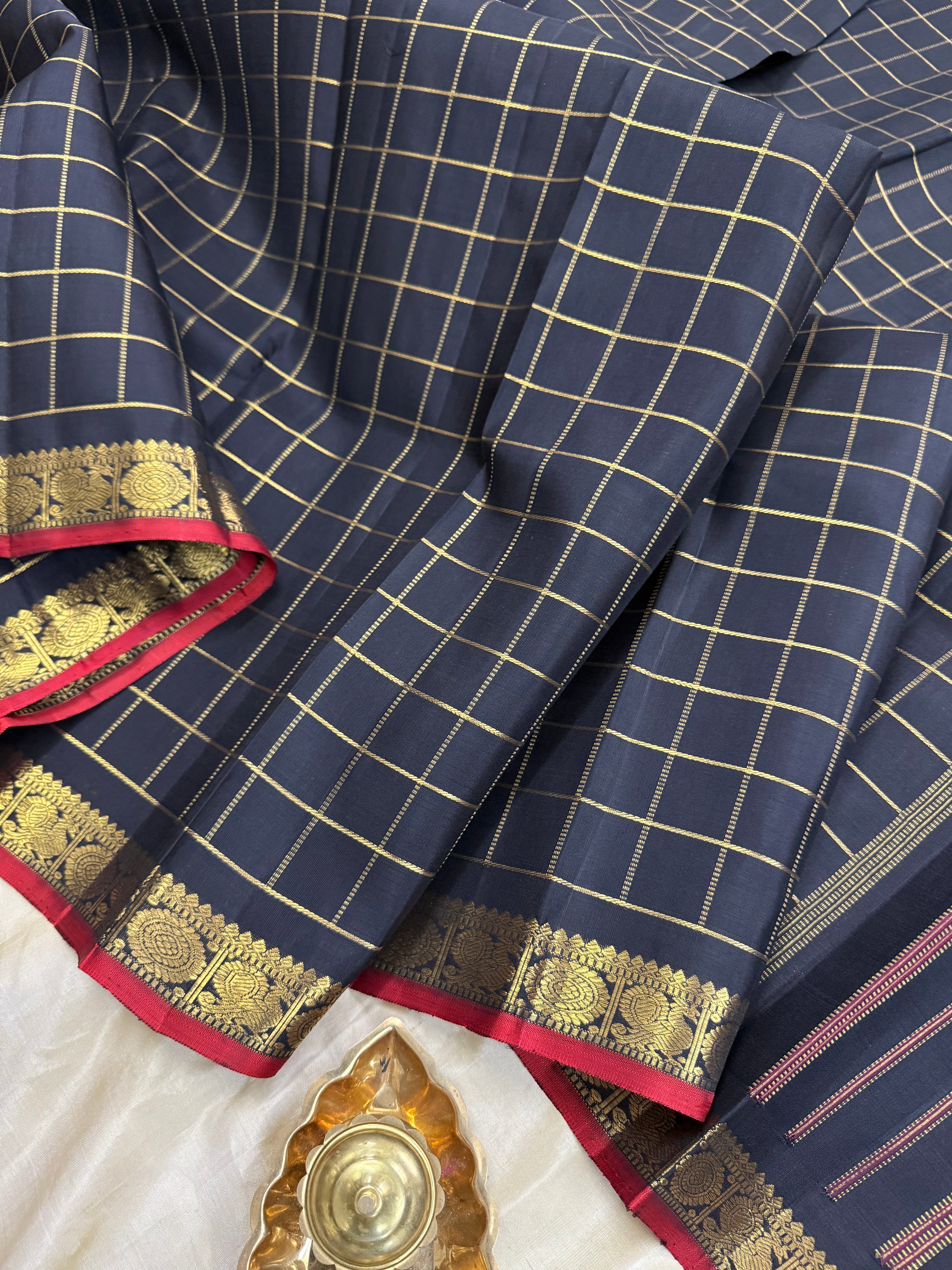 Black zari kattam / Kanjipuram silk CL7035
