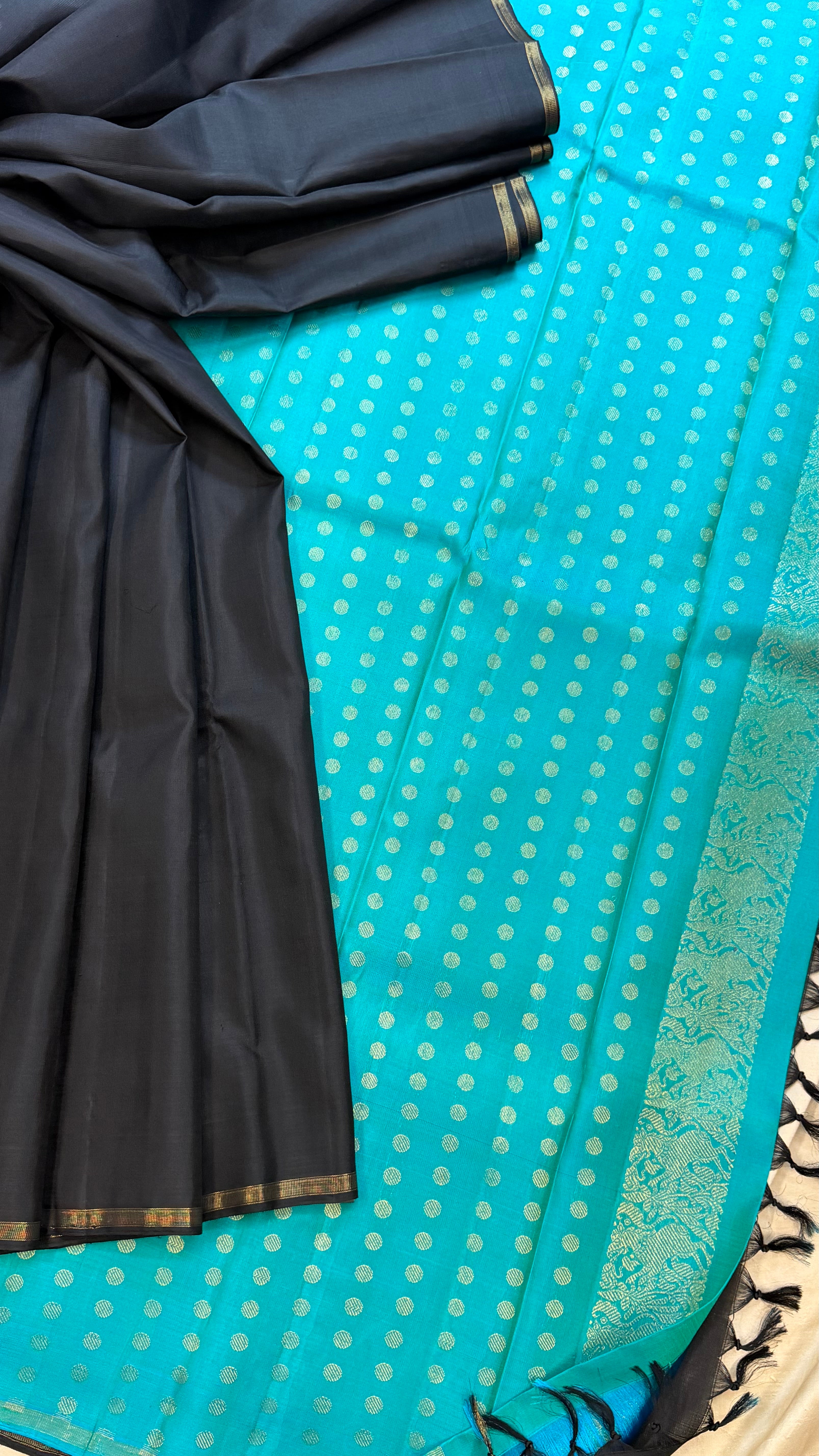Black with turquoise blue palla / Kanjipuram silk