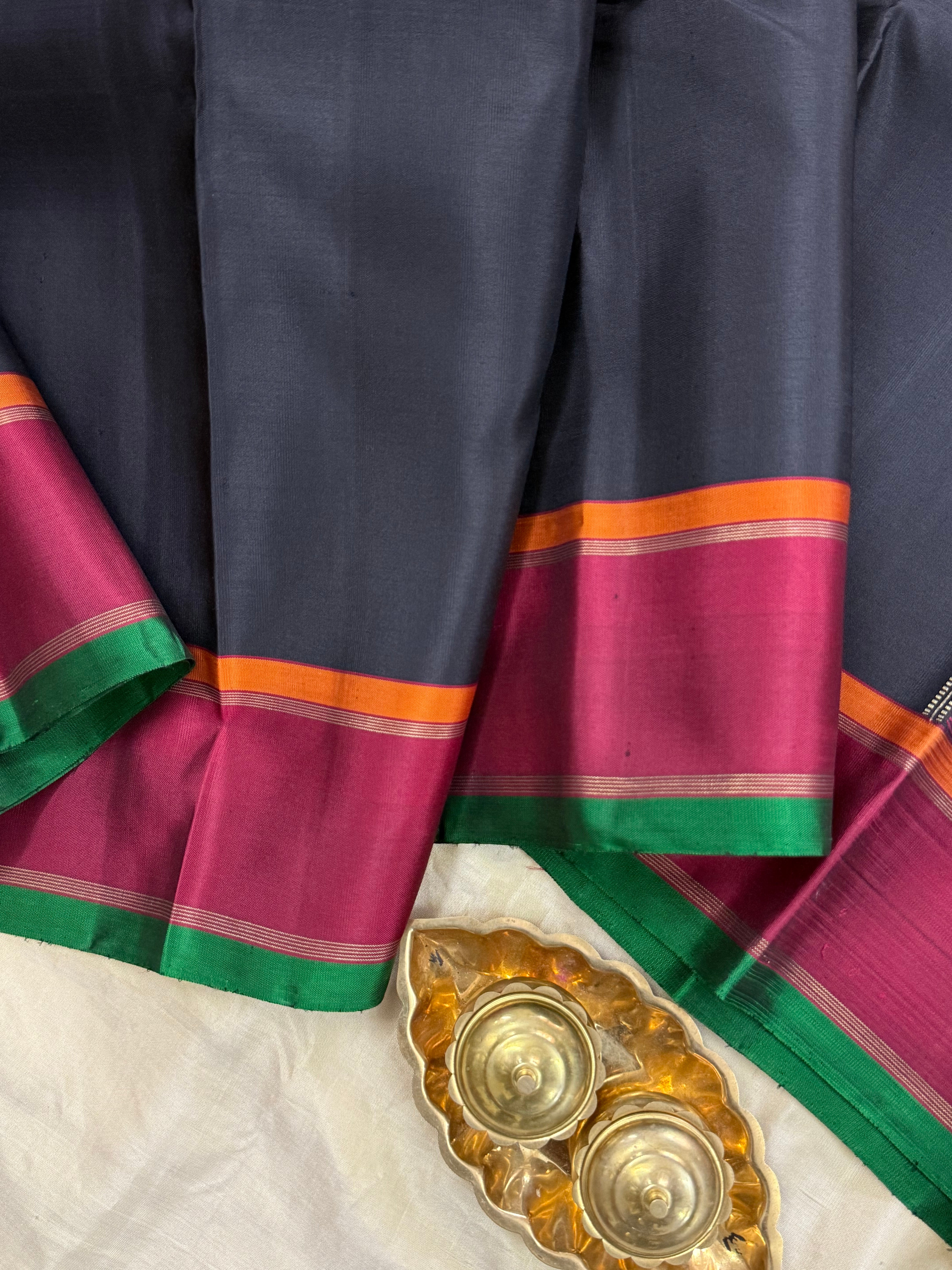Black and Araku / Kanjipuram silk CL9467