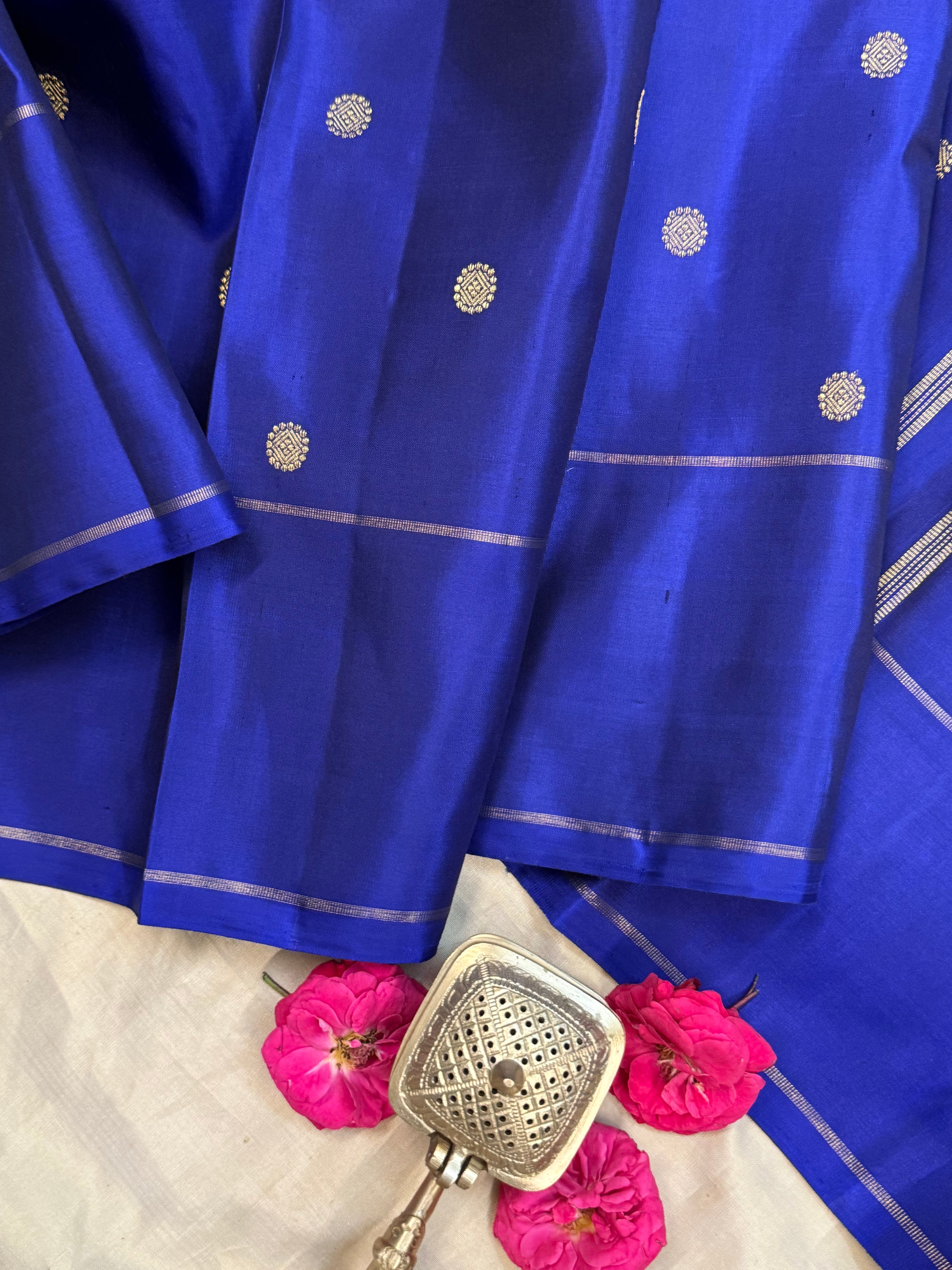 Ms blue kamalam butta / Kanjipuram silk CLSA9147