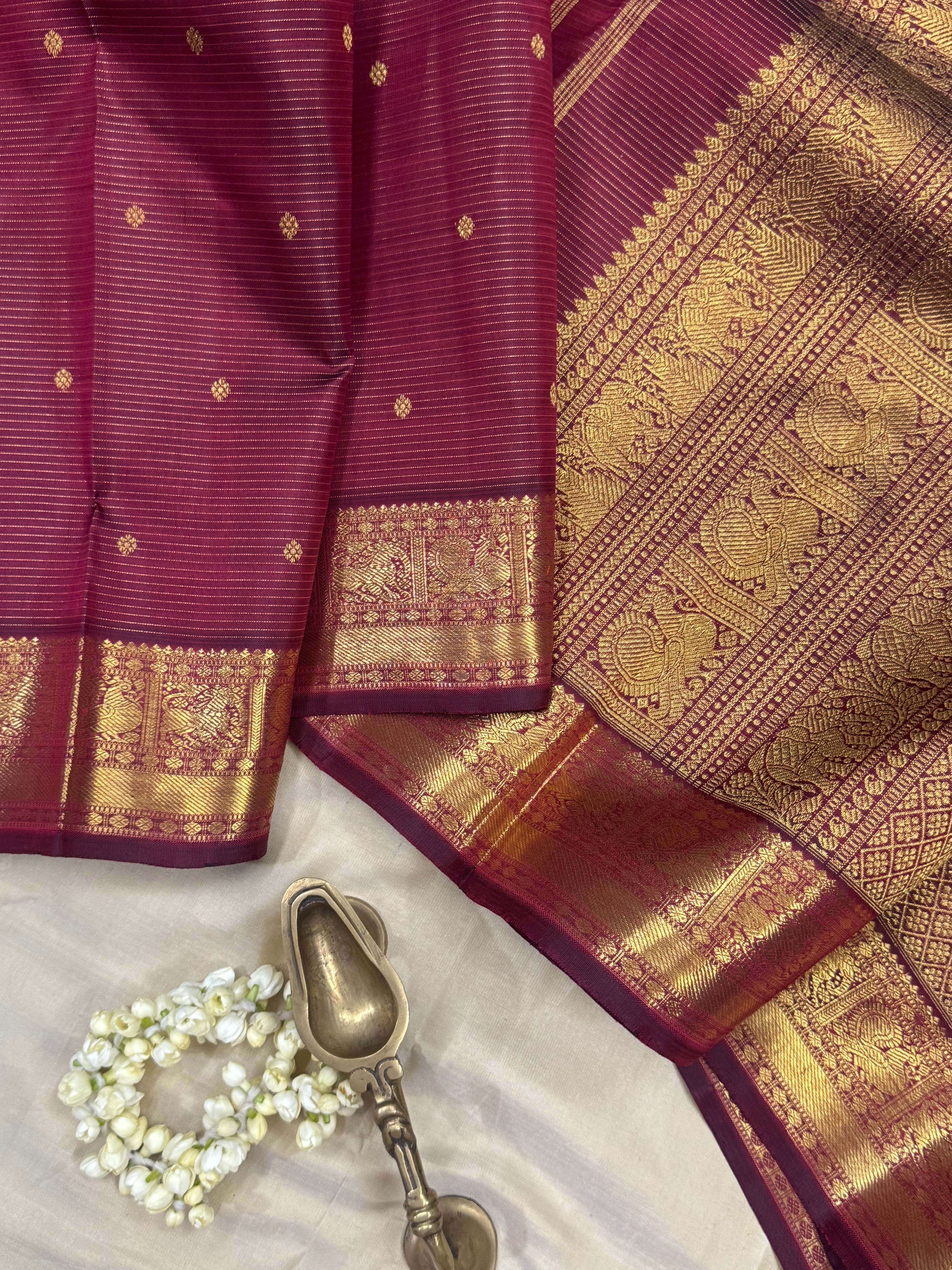 Deep Paaku colour vairaoosi / kanjipuram silk