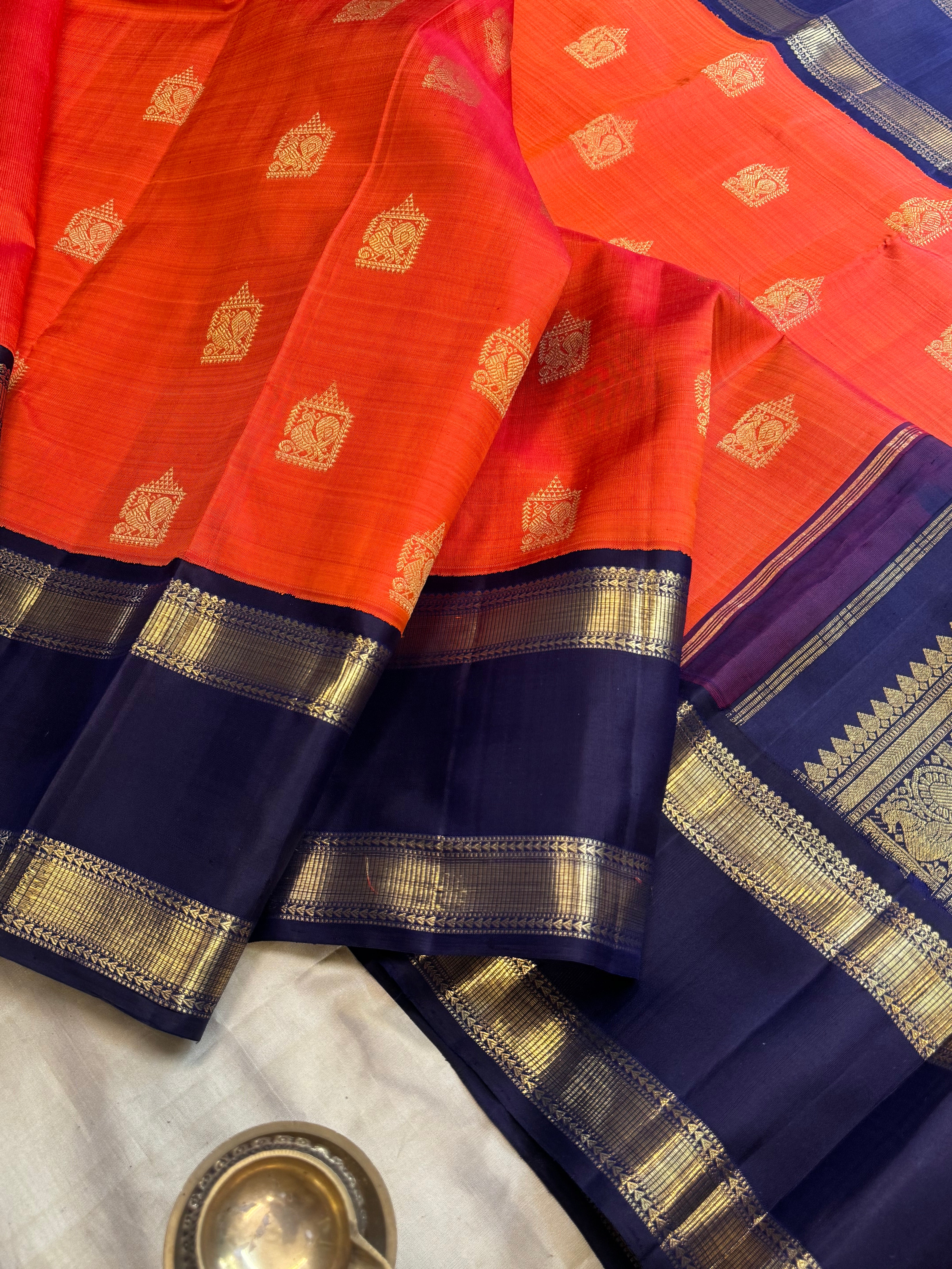 AALAYAM : Orange retta pet korvai kanjipuram silk