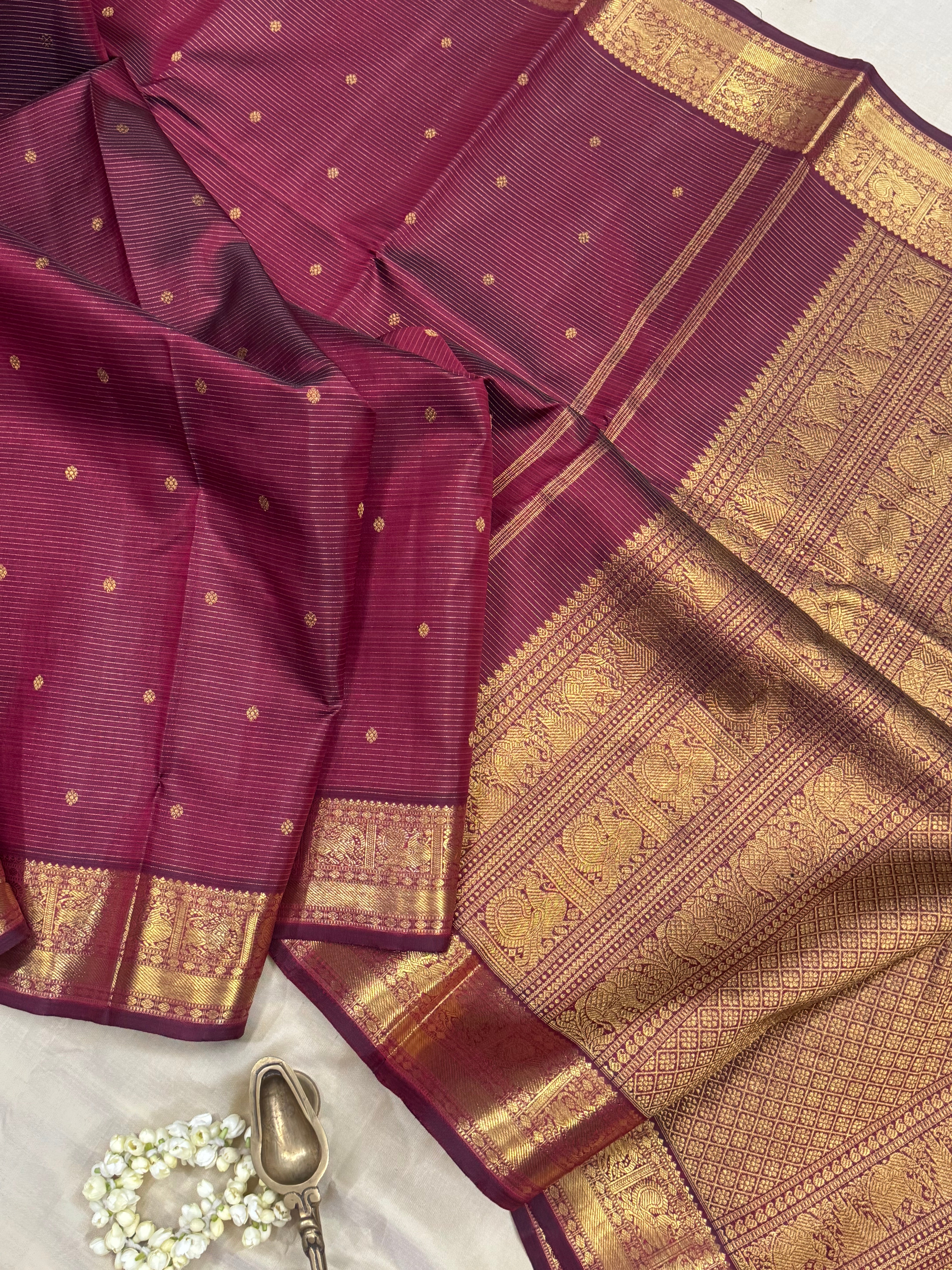 Deep Paaku colour vairaoosi / kanjipuram silk