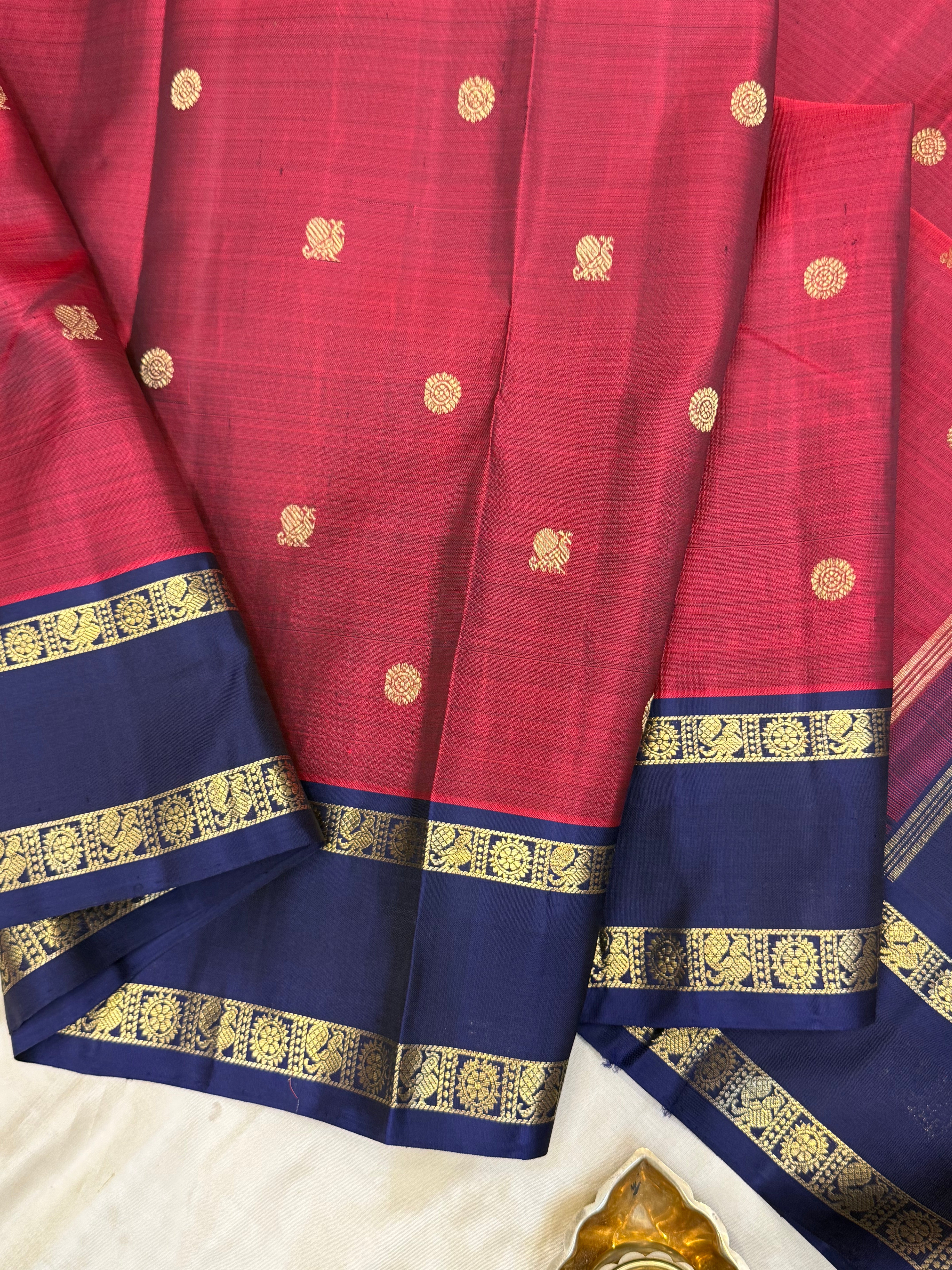 Kalyani : deep brick retta pet / kanjipuram silk