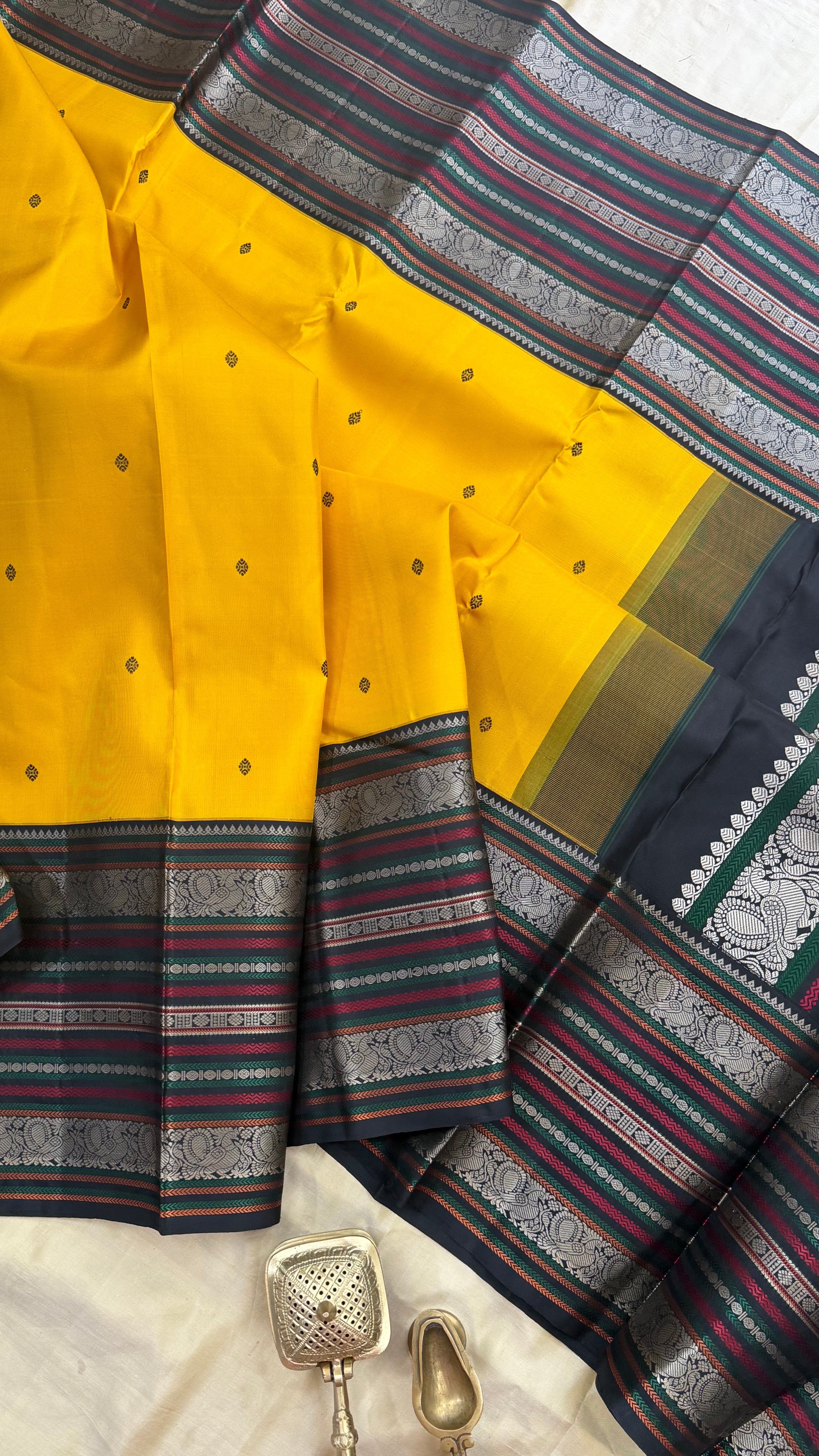 Amoha : Yellow with black varsiapet Kanjipuram silk 9086CL