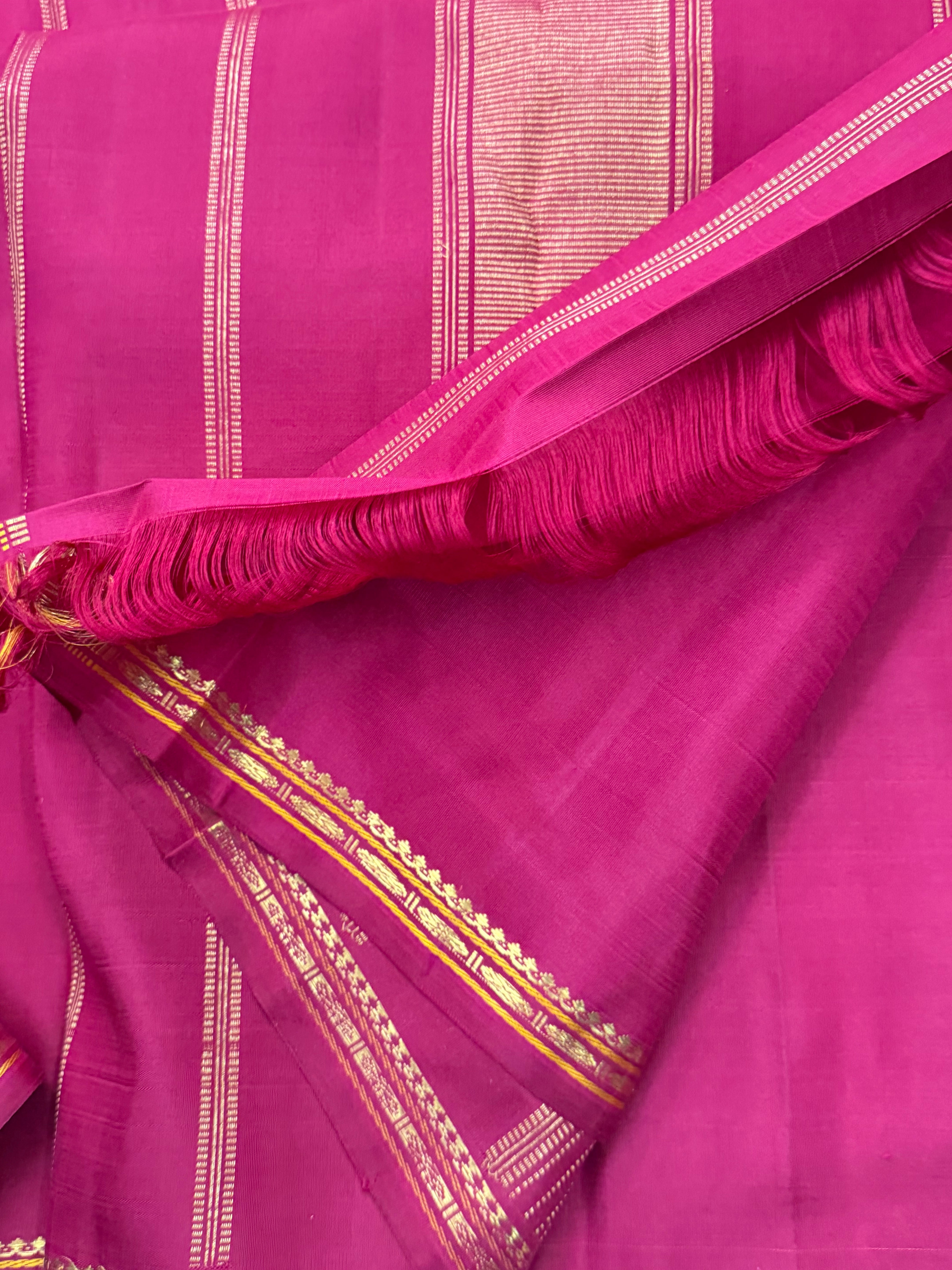 Araku small border pure Zari Kanjipuram silk