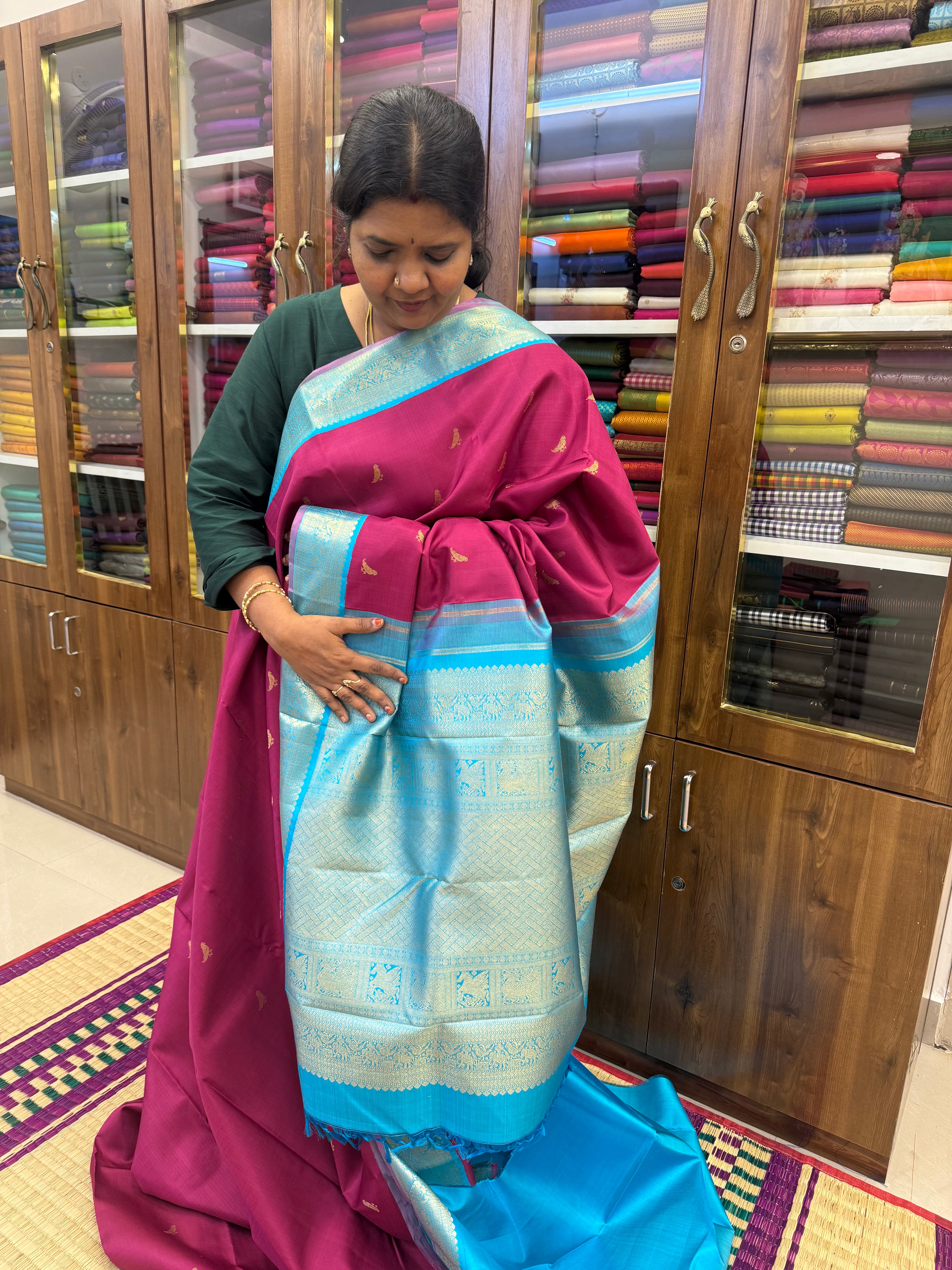 Beeetroot colour parrot Butta Korvai / kanjipuram silk