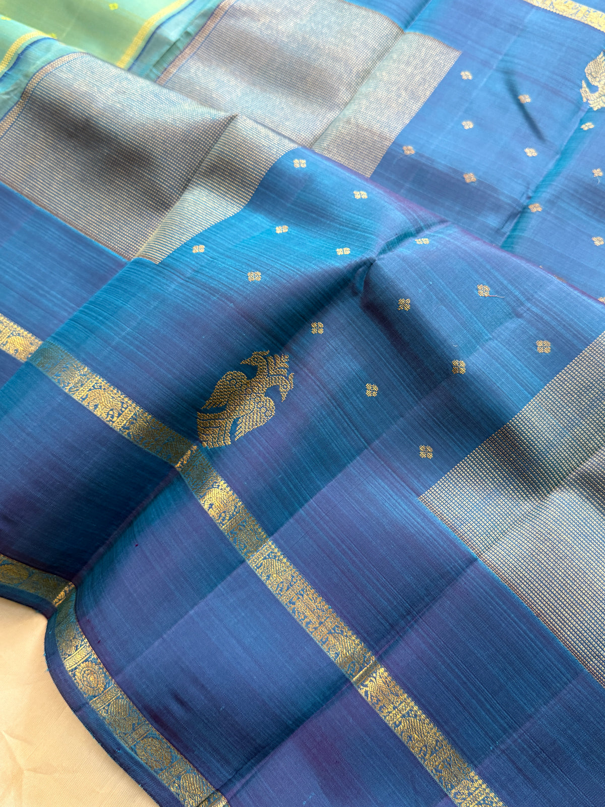 Aqua blue and iruthalaipakshi butta/kanjipuram silk saree clsa 11621