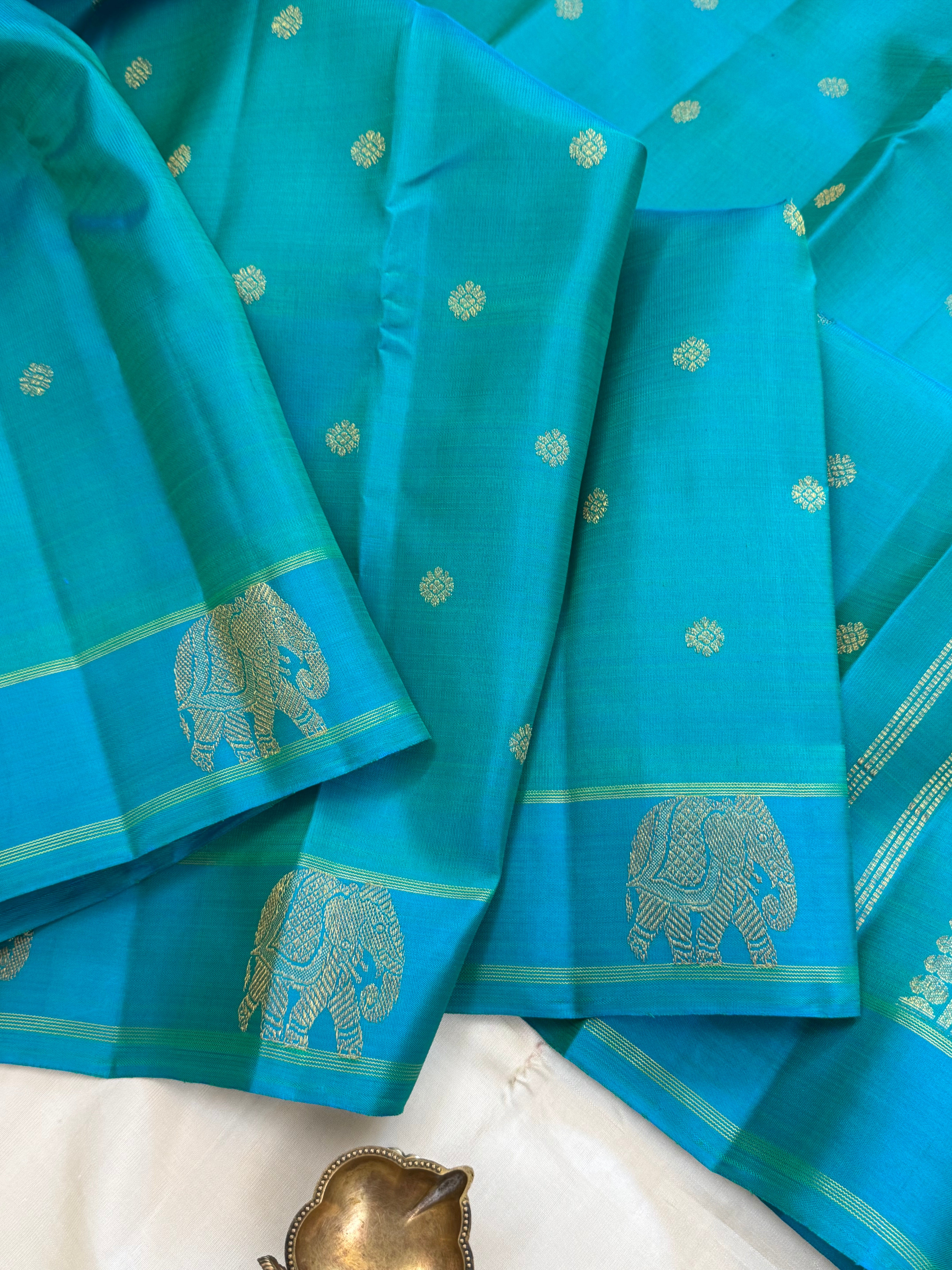 Sea blue with border elephant Butta / kanjipuram silk saree clsa 11106