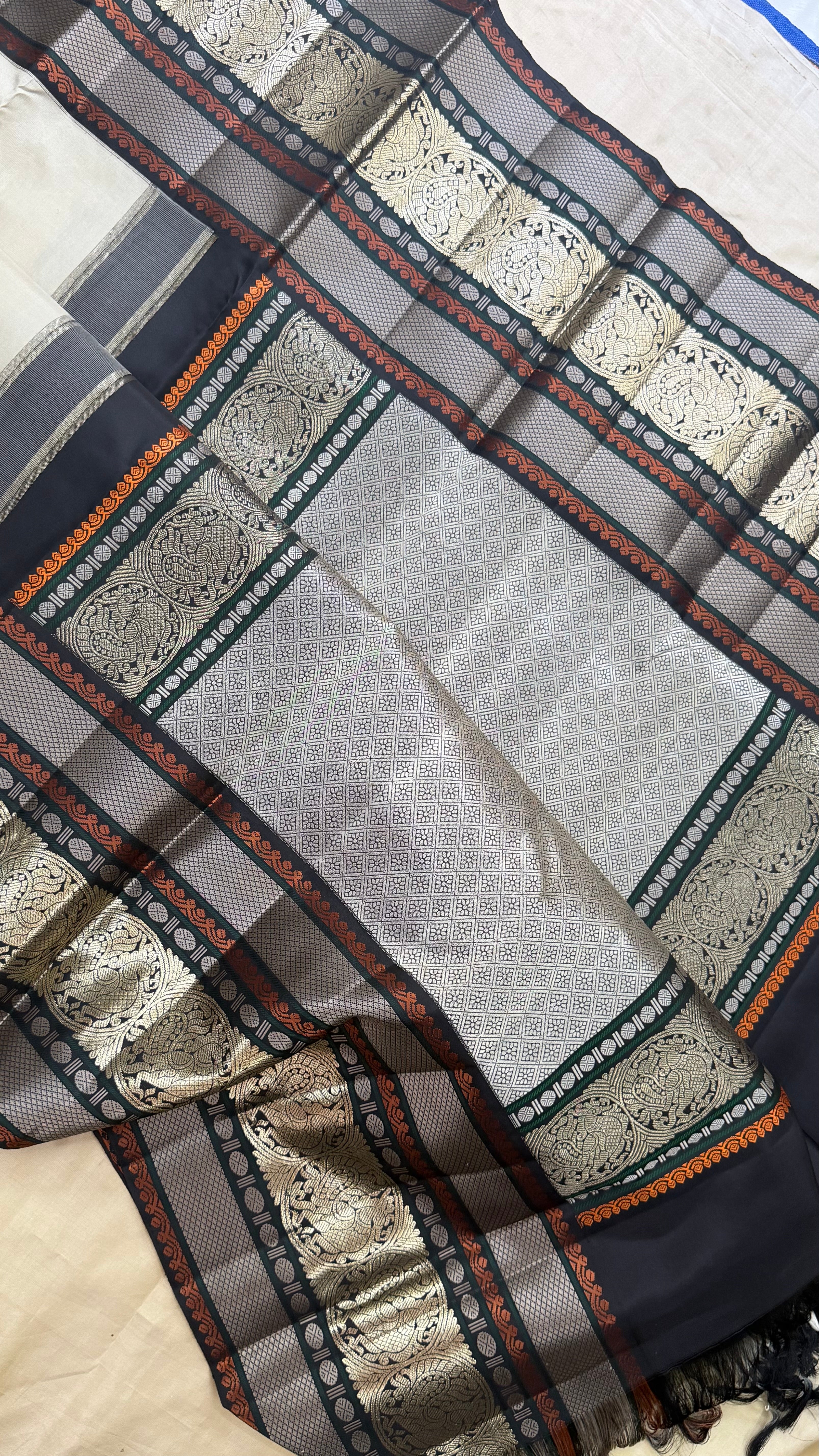 Amoha : cloudy white thread work Korvai Kanjipuram silk 9095CL